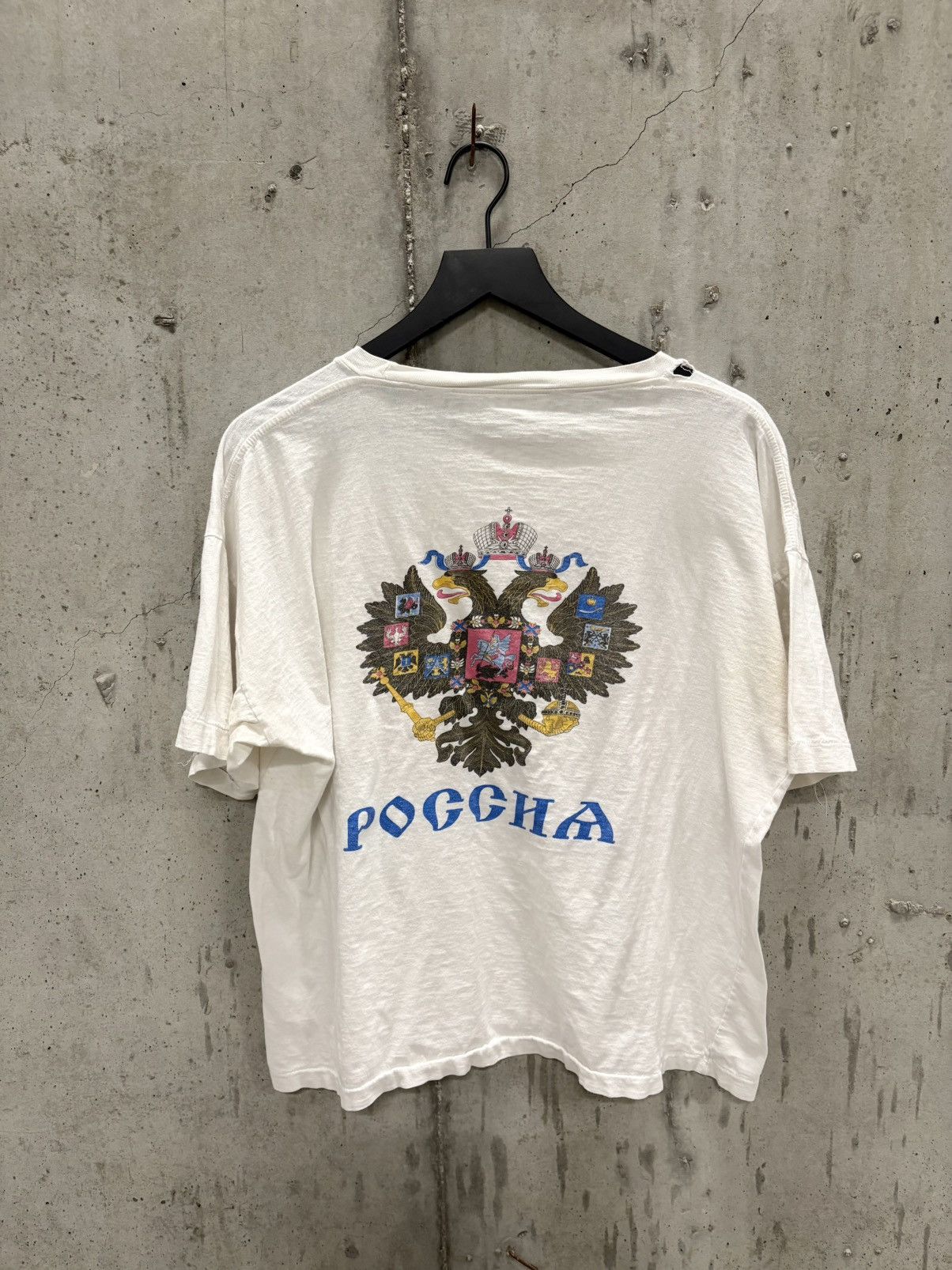 Vintage Vintage Russia With Love Shirt Thrash Faded Grunge Band Boxy Size US M / EU 48-50 / 2 - 3 Thumbnail