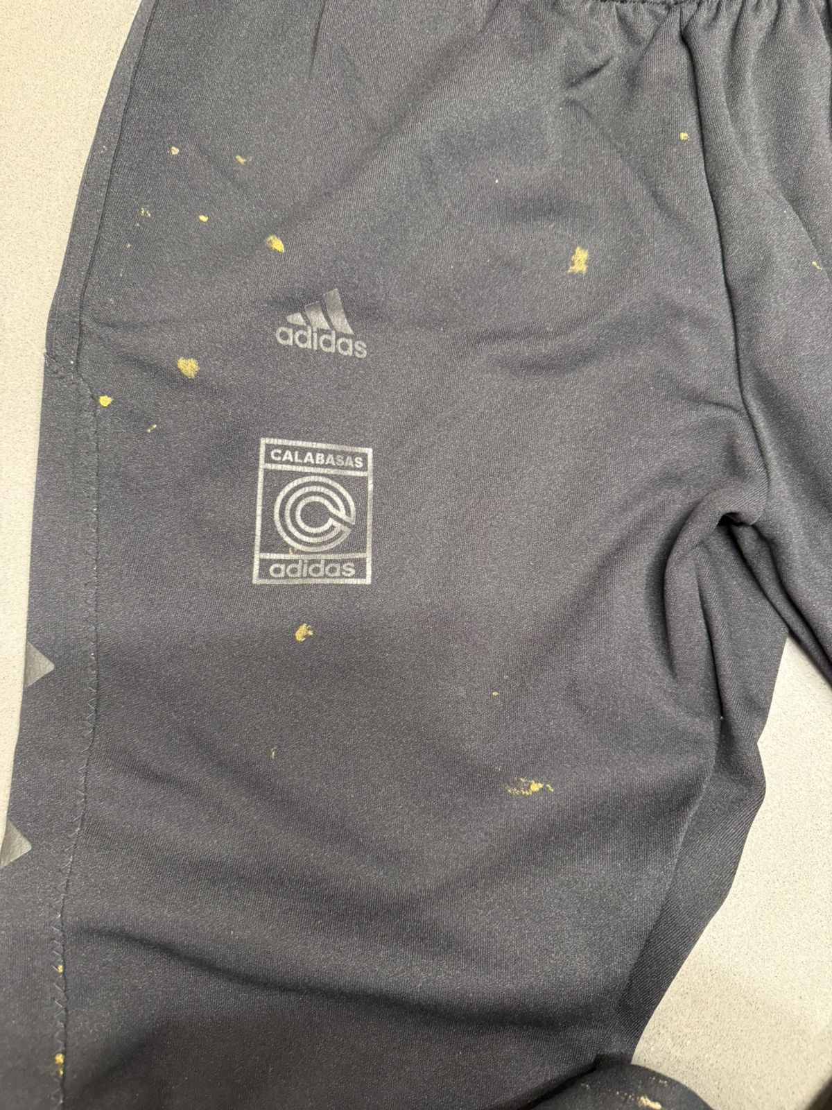 Adidas Black on black calabasas track pants Size US 32 / EU 48 - 2 Thumbnail