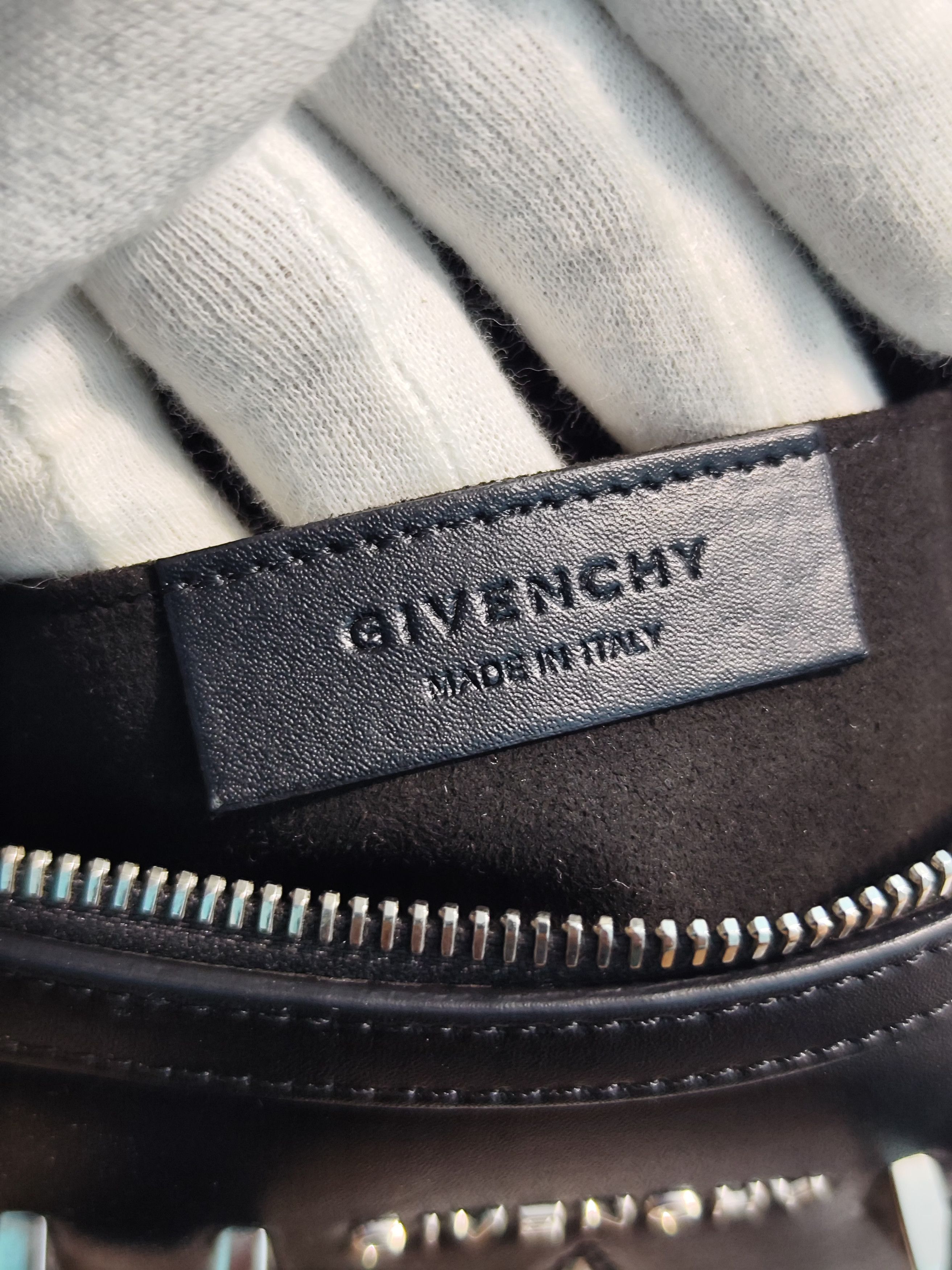Givenchy Givenchy - Micro Calfskin Star Lucrezia Black Silver Size ONE SIZE - 13 Thumbnail