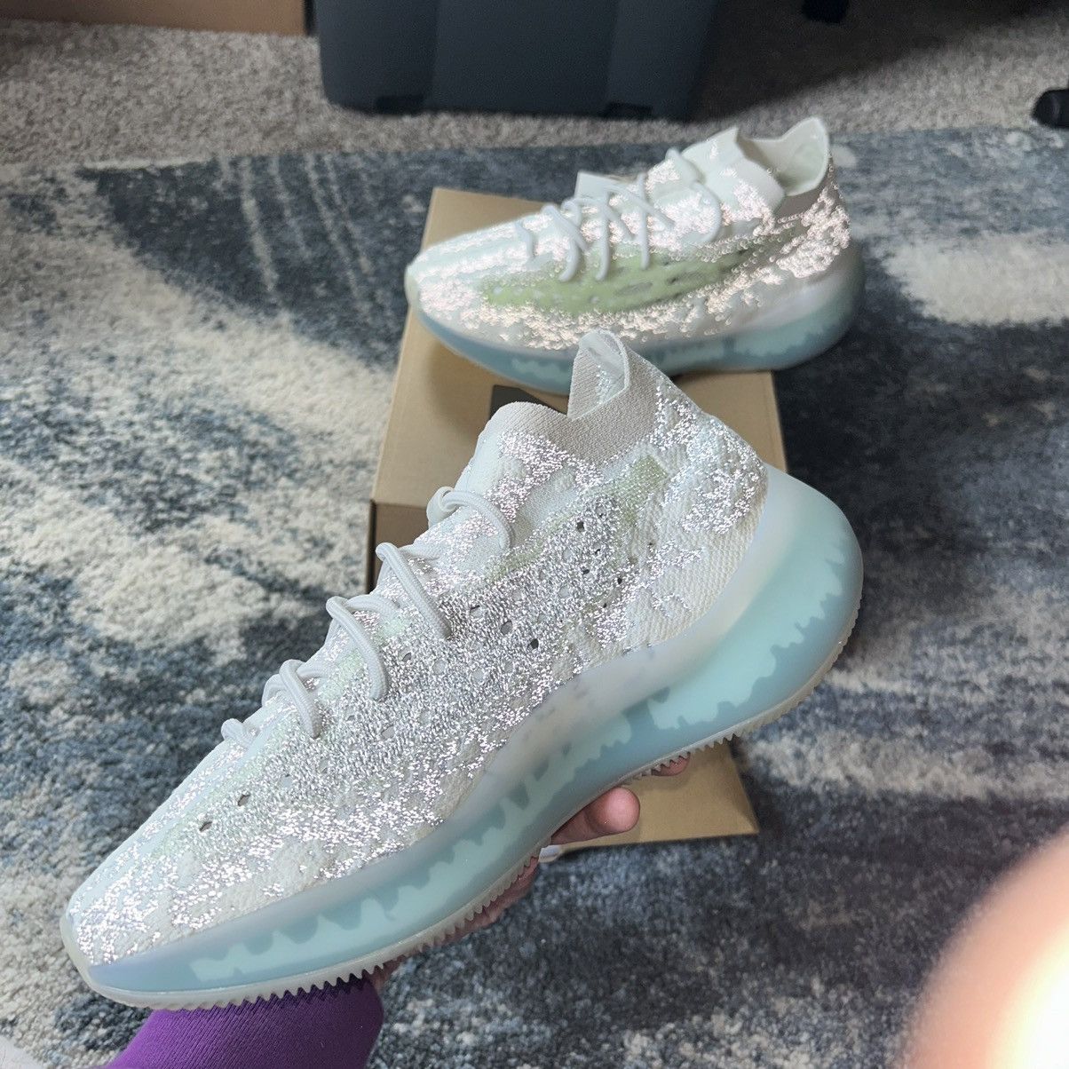 Adidas × Kanye West YEEZY BOOST 380 ALiEN BLUE REFLECTiVE GLOW GREEN PRiMEKNiT Size US 10 / EU 43 - 9 Thumbnail