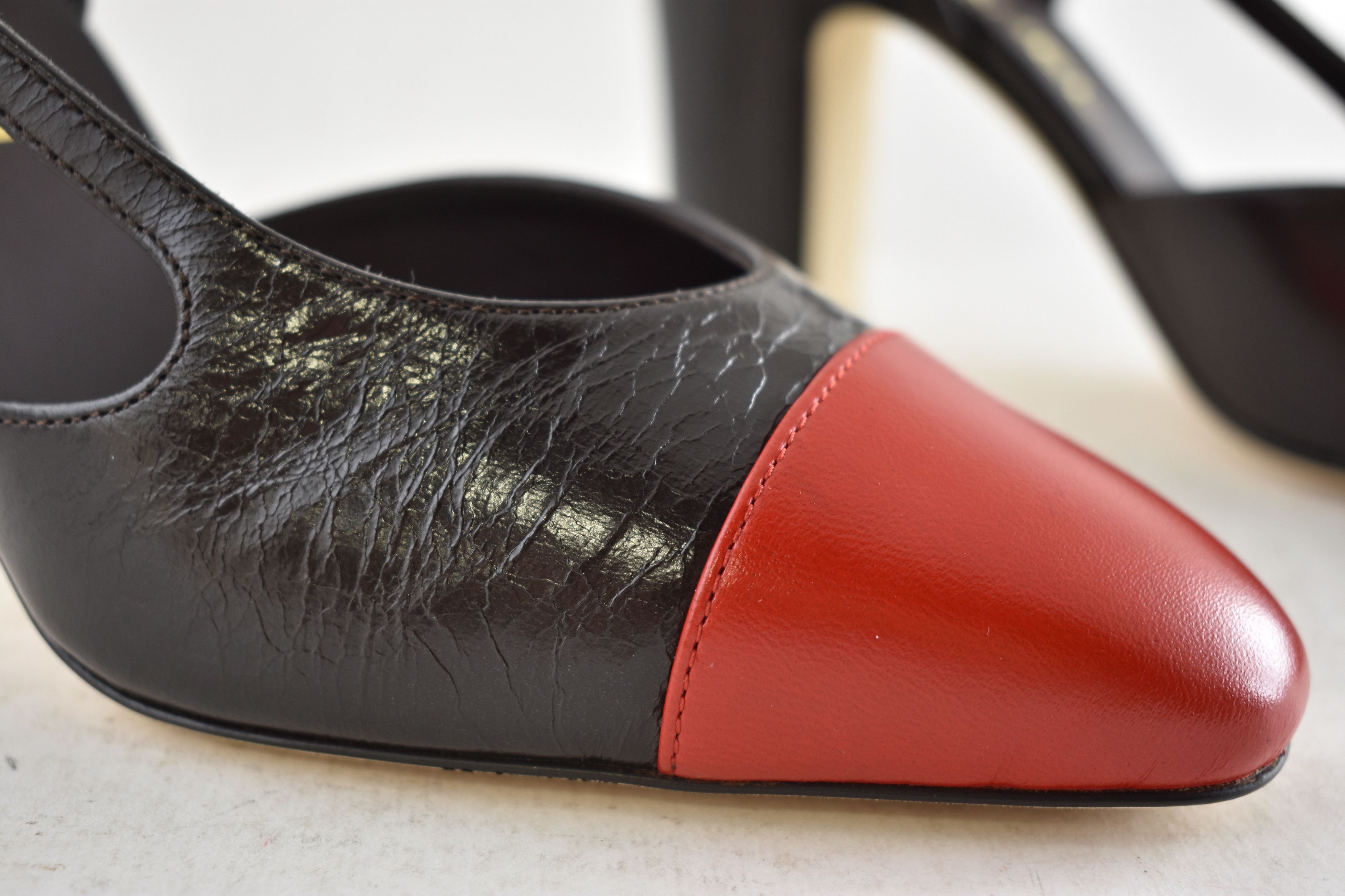Chanel 26S Blazy Red CC Coco Sling Slingback Block Heel Pump 41c Size US 11 / IT 41 - 6 Thumbnail