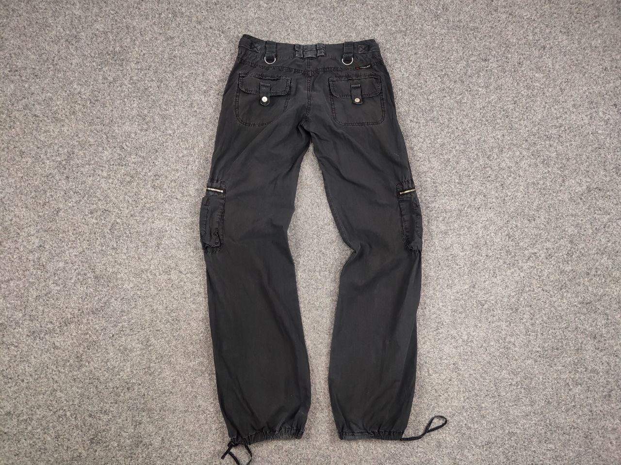 Japanese Brand Vintage 90's Japan Style Parachute Black Faded Cargo Pants Size US 30 / EU 46 - 7 Thumbnail