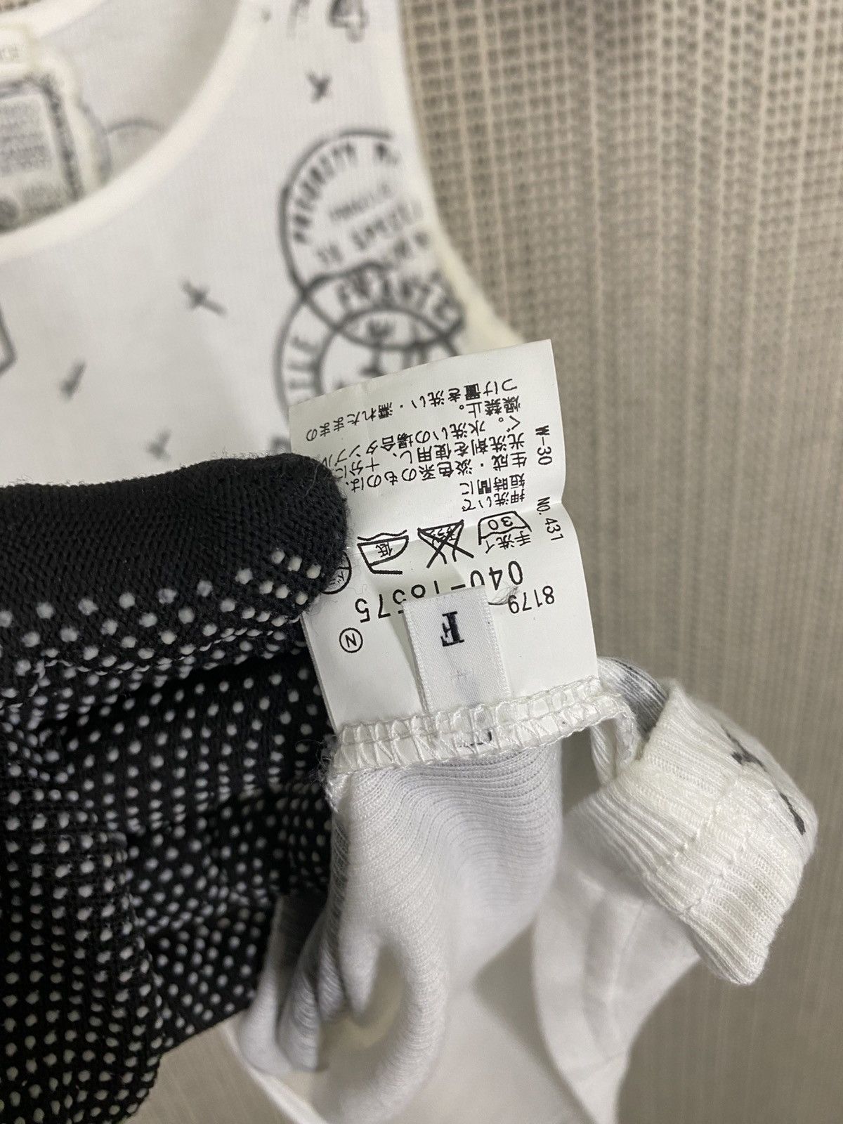 Takeo Kikuchi Vintage takeo kikuchi fullprinted tanktop/sleeveless Size US S / EU 44-46 / 1 - 6 Thumbnail