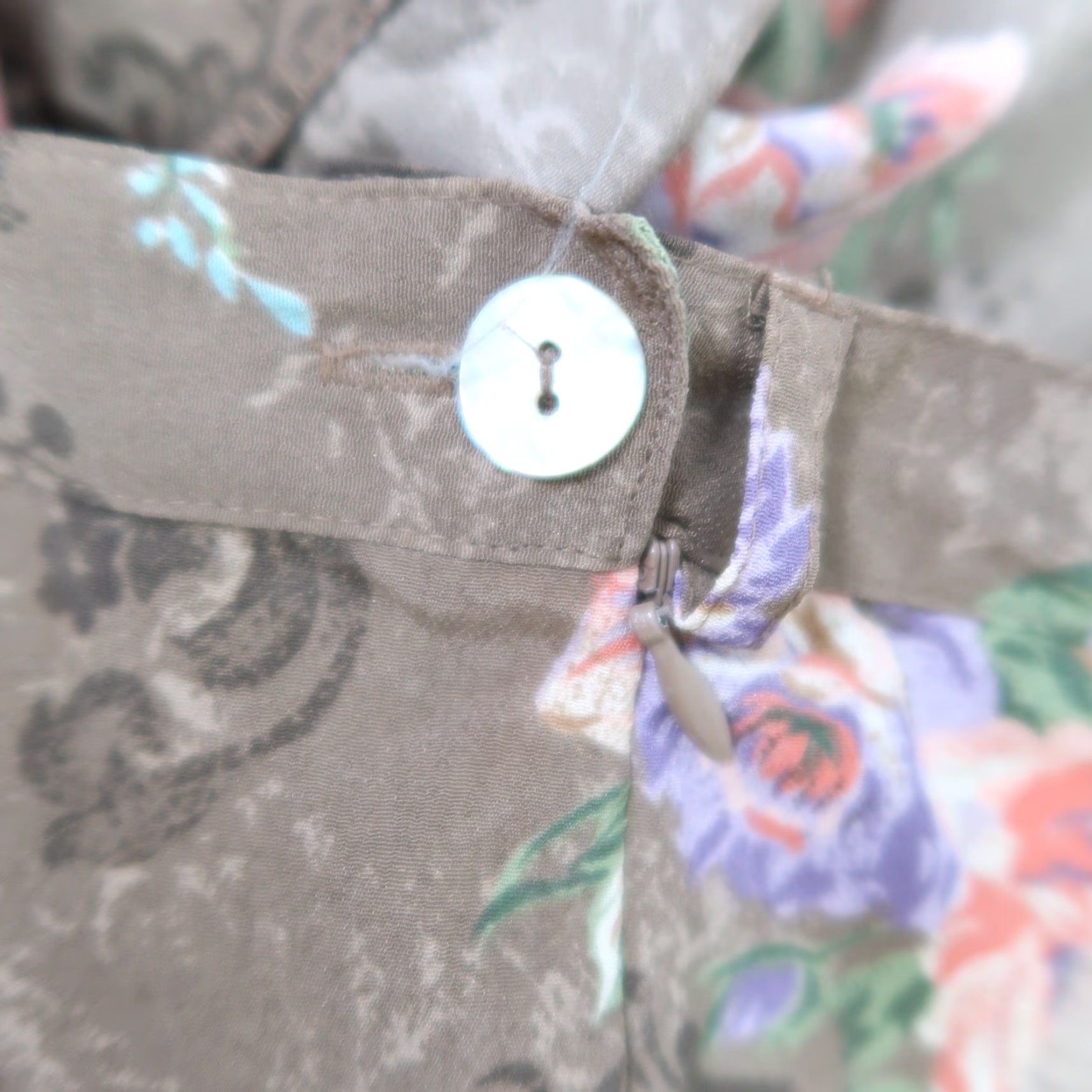 Vintage VINTAGE Bice Skirt A-Line Midi Floral Brown 90s Women Size 10 Skirt Midi Floral 90s Brown Womens Capable Seasonal Fall Spring Summer 10 Size 32" / US 10 / IT 46 - 5 Thumbnail