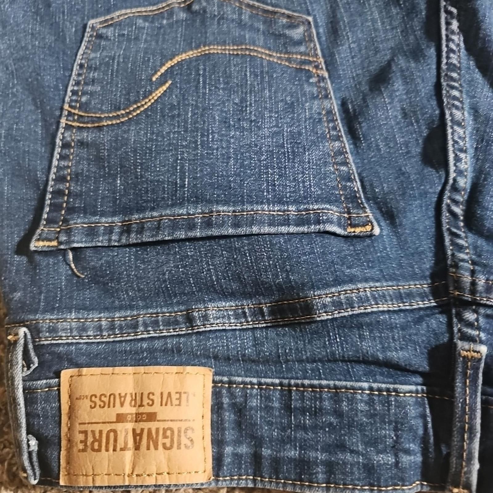 Levi's Signature Levi Strauss Mid Rise Shorts W28 Sz6 Size 28" / US 6 / IT 42 - 7 Thumbnail