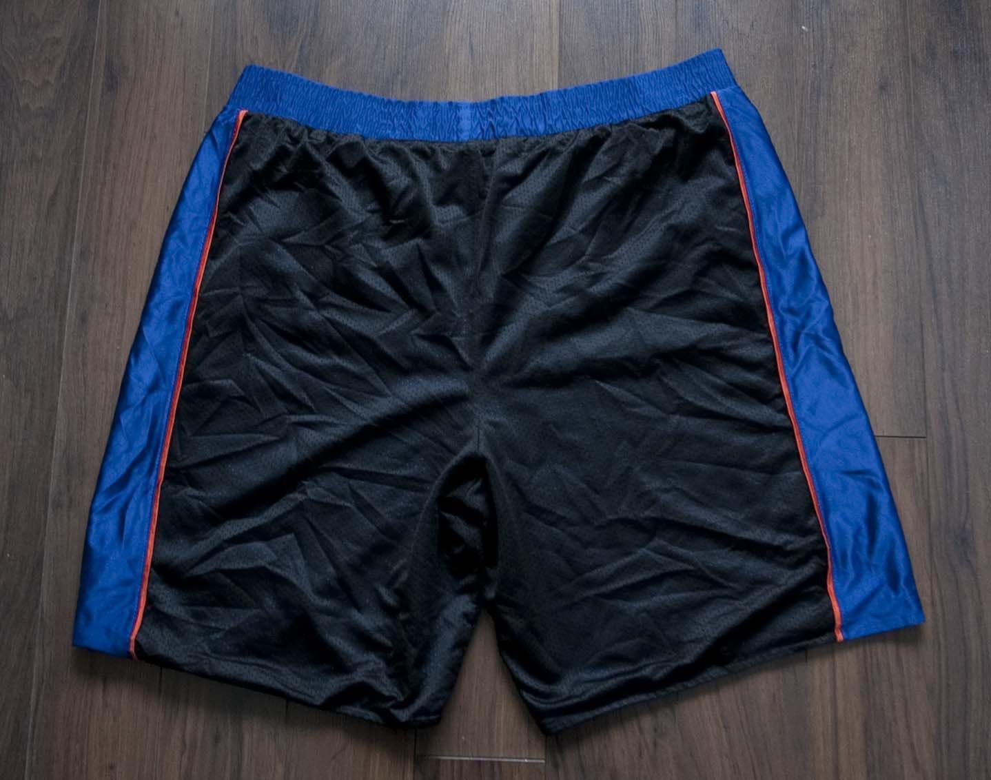 Nike × Vintage New York Knicks Shorts Nike Reversible Size 40 NBA Size US 40 / EU 56 - 2 Thumbnail