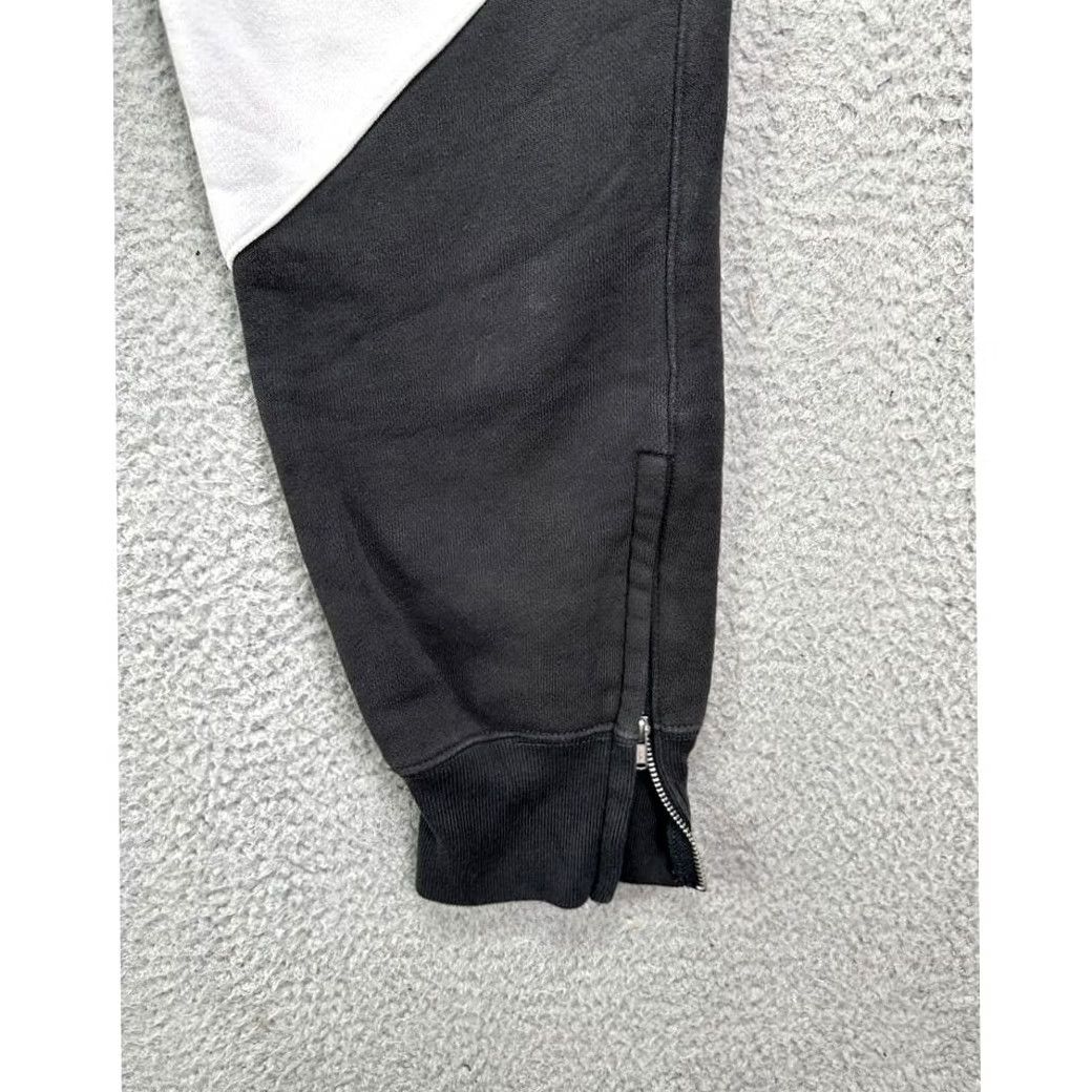Champion Champion Jogger Pants Mens Small Black Reverse Weave Logo Tapered Drawstring Waist 34 In Se 30 In Inseam Casual Activewear Lounge Sportswear Size US 29 - 6 Thumbnail
