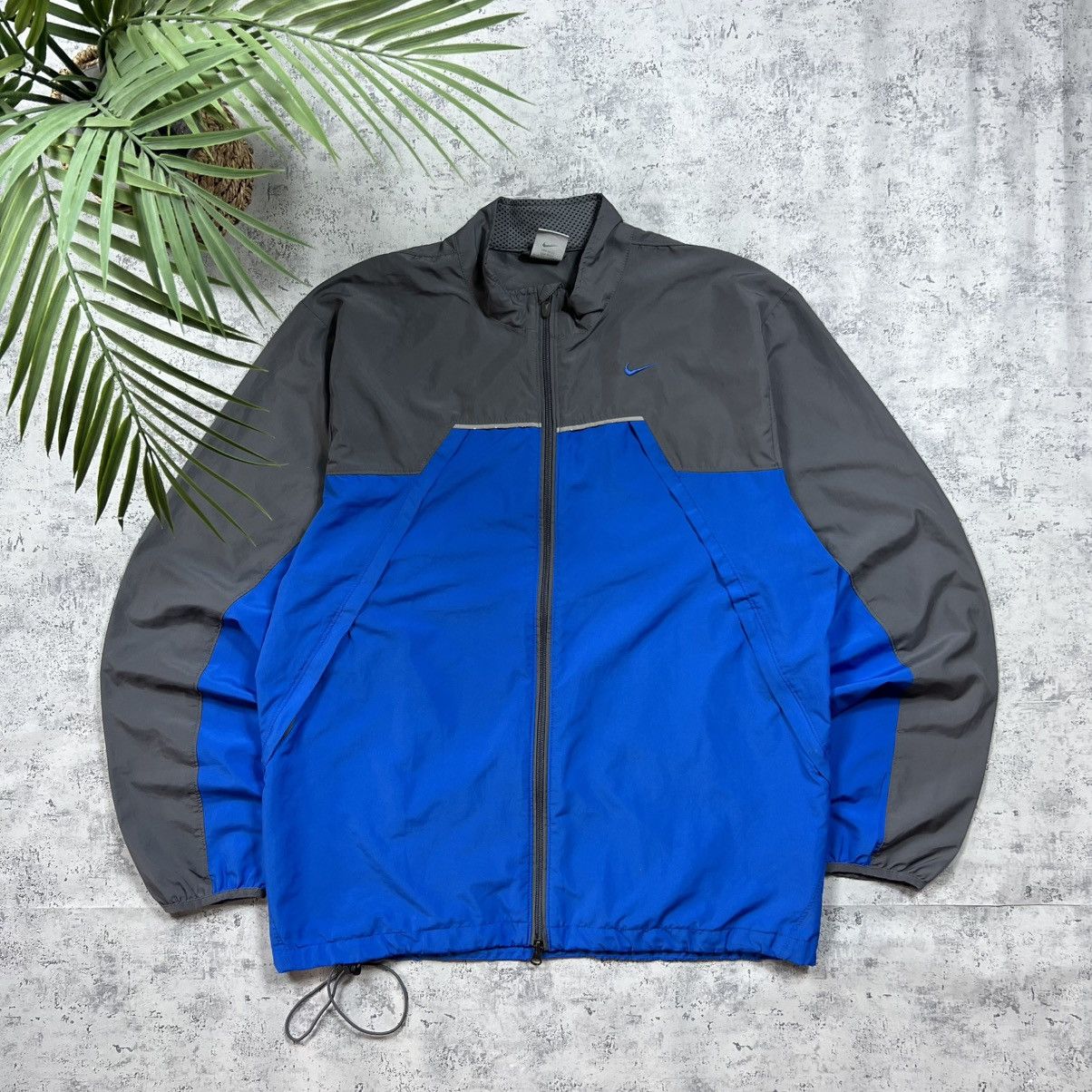Nike 90s Nike Swoosh Vintage Gorpcore Windbreaker Jacket Size US L / EU 52-54 / 3 - 1 Thumbnail
