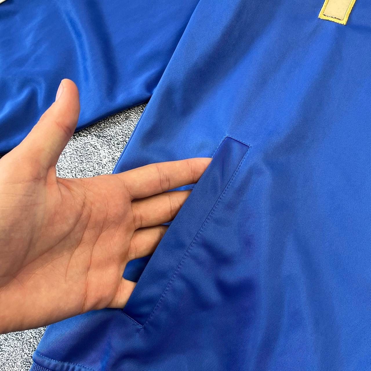 Other Y2K Rare 🇮🇹 Italia Team big center logo Soccer Zip Size US XL / EU 56 / 4 - 7 Thumbnail