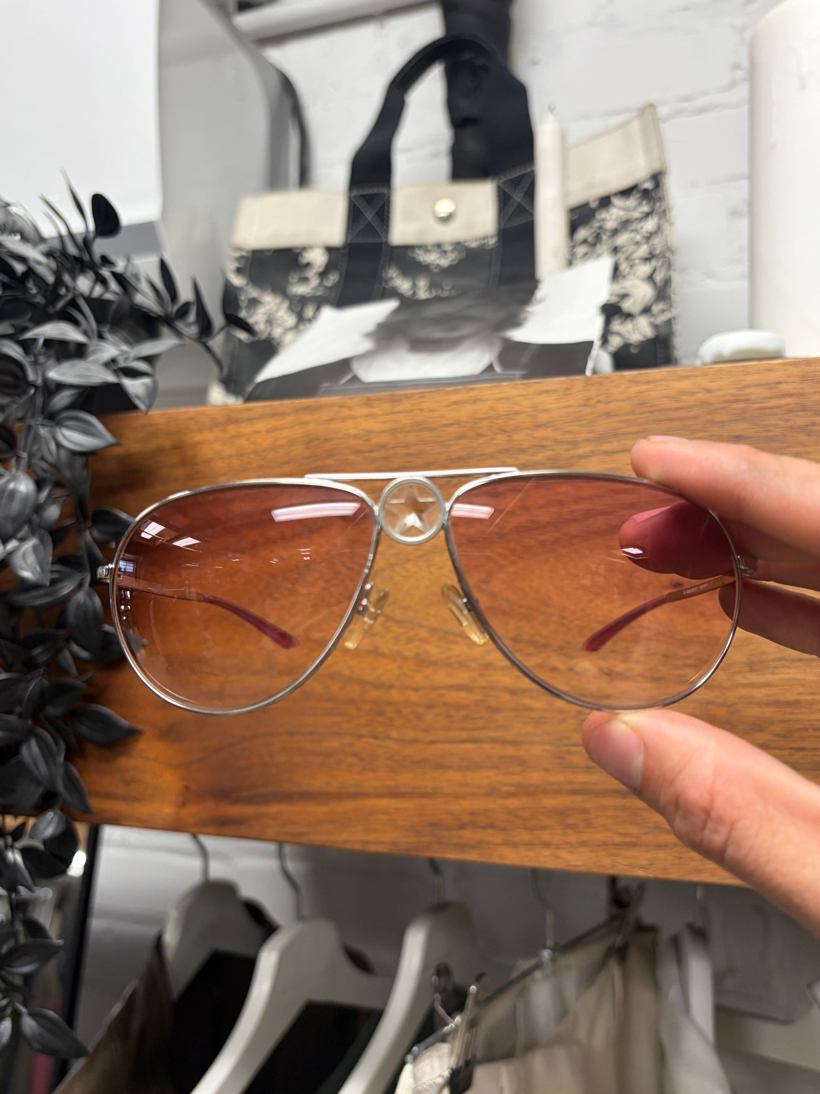 Dior Vintage Dior by John Galliano ‘Hippy 1’ Pink Tinted Star Aviator Sunglasses Size ONE SIZE - 1 Thumbnail
