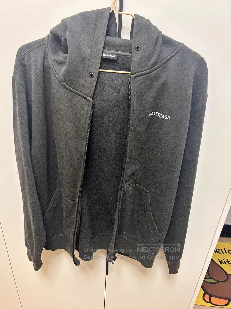 Balenciaga Balenciaga Black Hooded Sweatshirt Size US L / EU 52-54 / 3 - 1 Thumbnail