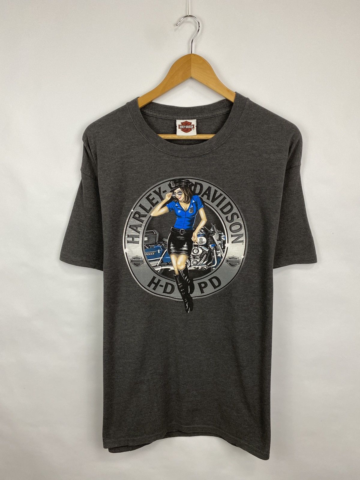 Harley Davidson 🇨🇭Vintage Y2K Harley Davidson Police Sexy Girl Choppers Tee Size US L / EU 52-54 / 3 - 3 Thumbnail