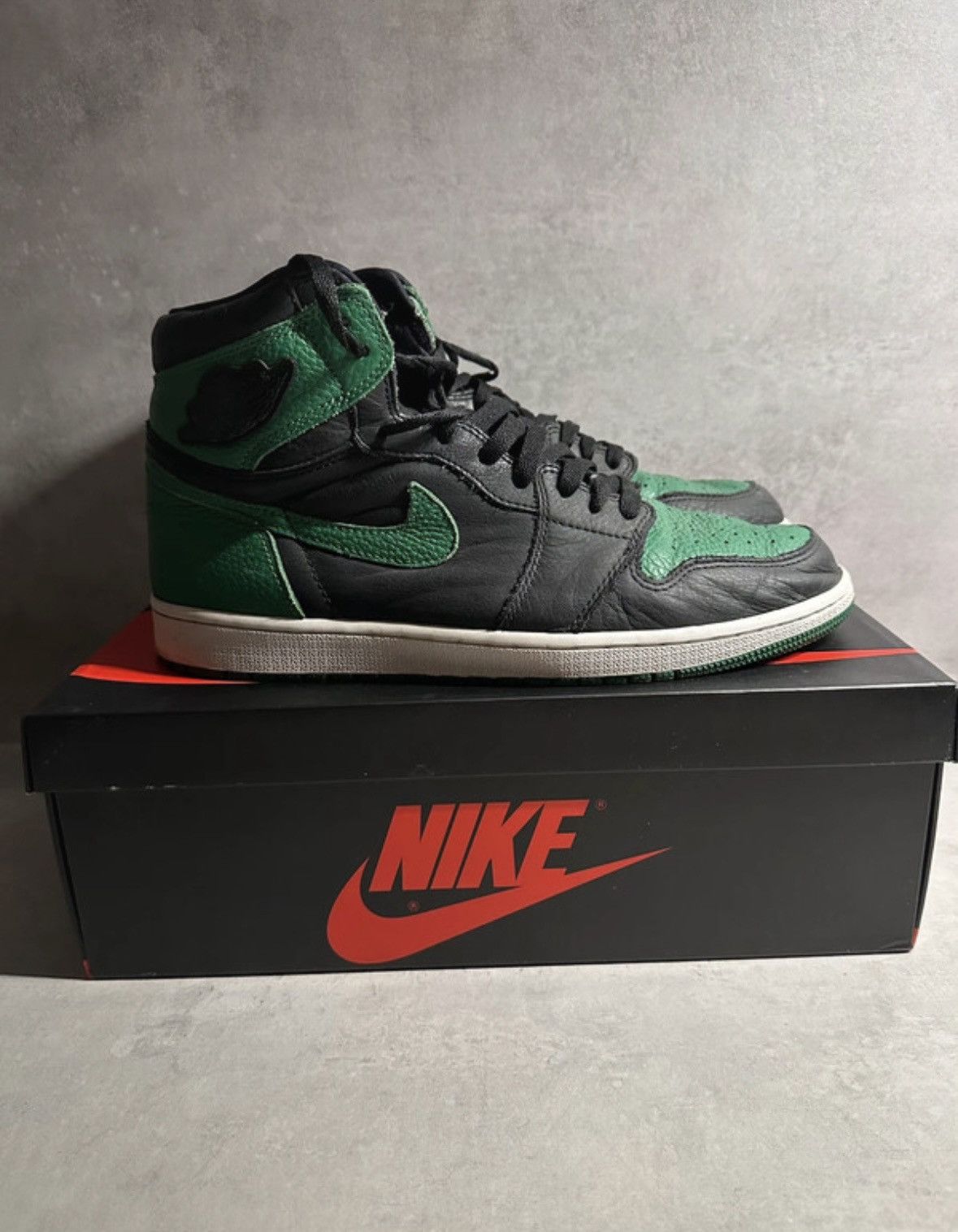 image of Jordan Nike Air Jordan 1 Pine Green Shoes, Men's (Size 11.5)