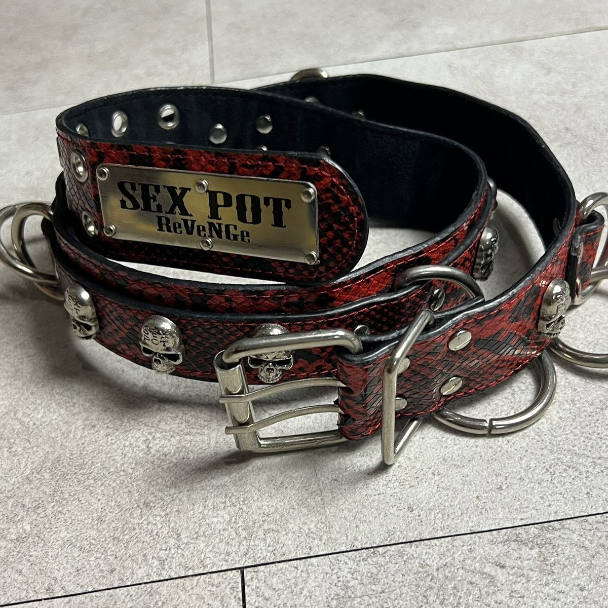 Japanese Brand × Seditionaries Sexpot Revenge Snakeskin Skull Studded hoop Belt Size ONE SIZE - 2 Thumbnail