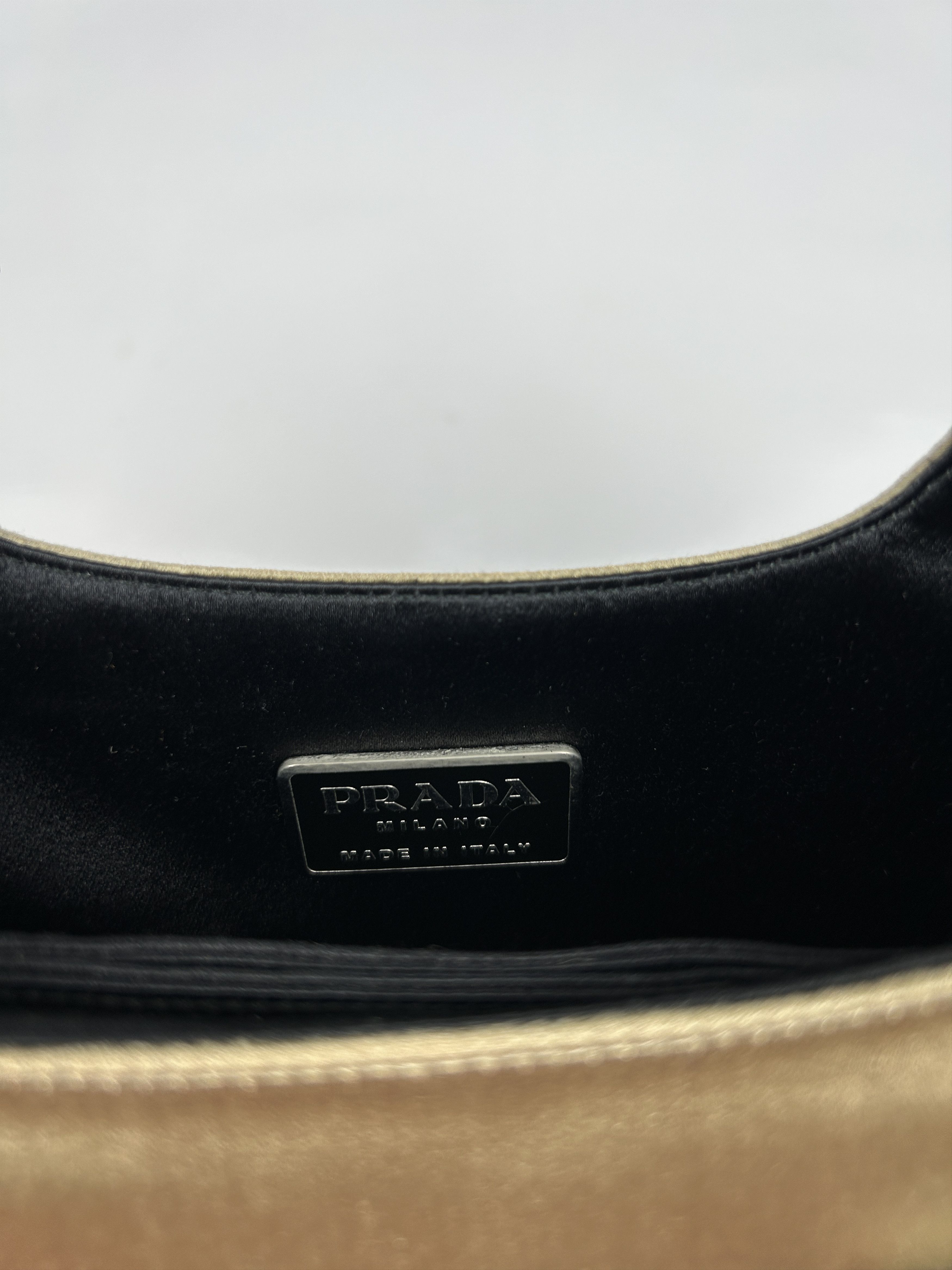 Prada Prada triangle logo velvet plastic handle mini tote bag Size ONE SIZE - 22 Thumbnail