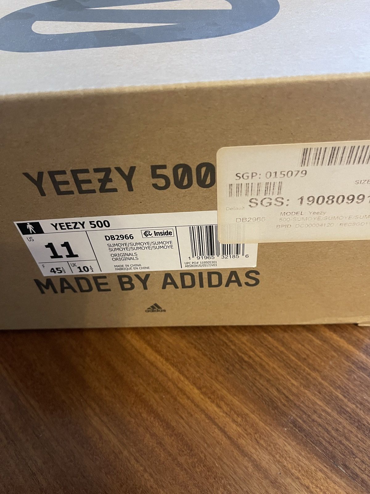Yeezy Yeezy 500 DB2966 Super Moon Yellow 11 Size US 11 / EU 44 - 9 Thumbnail