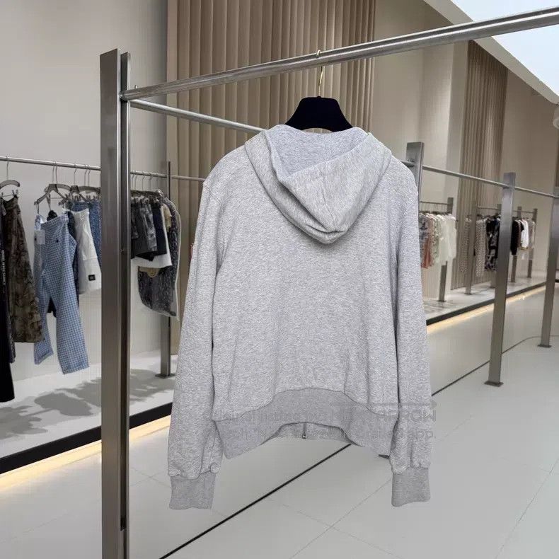 Louis Vuitton Louis Vuitton 25 Snow Grey Hooded Casual Sport Jacket Size US M / EU 48-50 / 2 - 2 Thumbnail