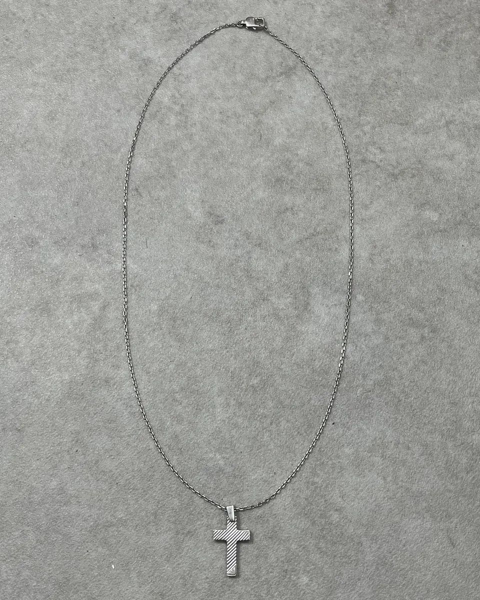 Emporio Armani 2000s Armani Silver Cross Necklace Size ONE SIZE - 1 Thumbnail