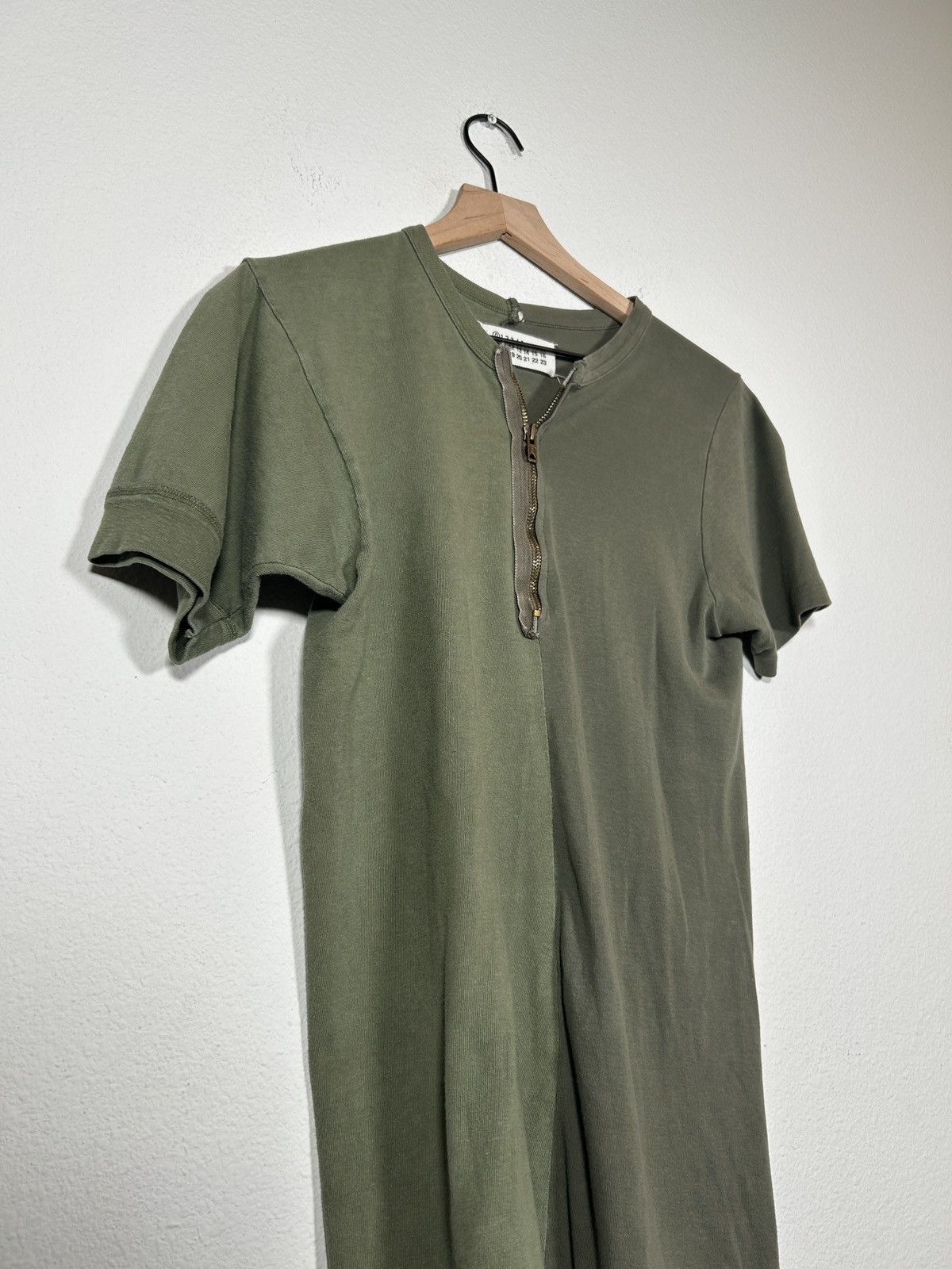 Maison Margiela SS01 Artisanal Split Hybrid Tee Size US S / EU 44-46 / 1 - 4 Thumbnail