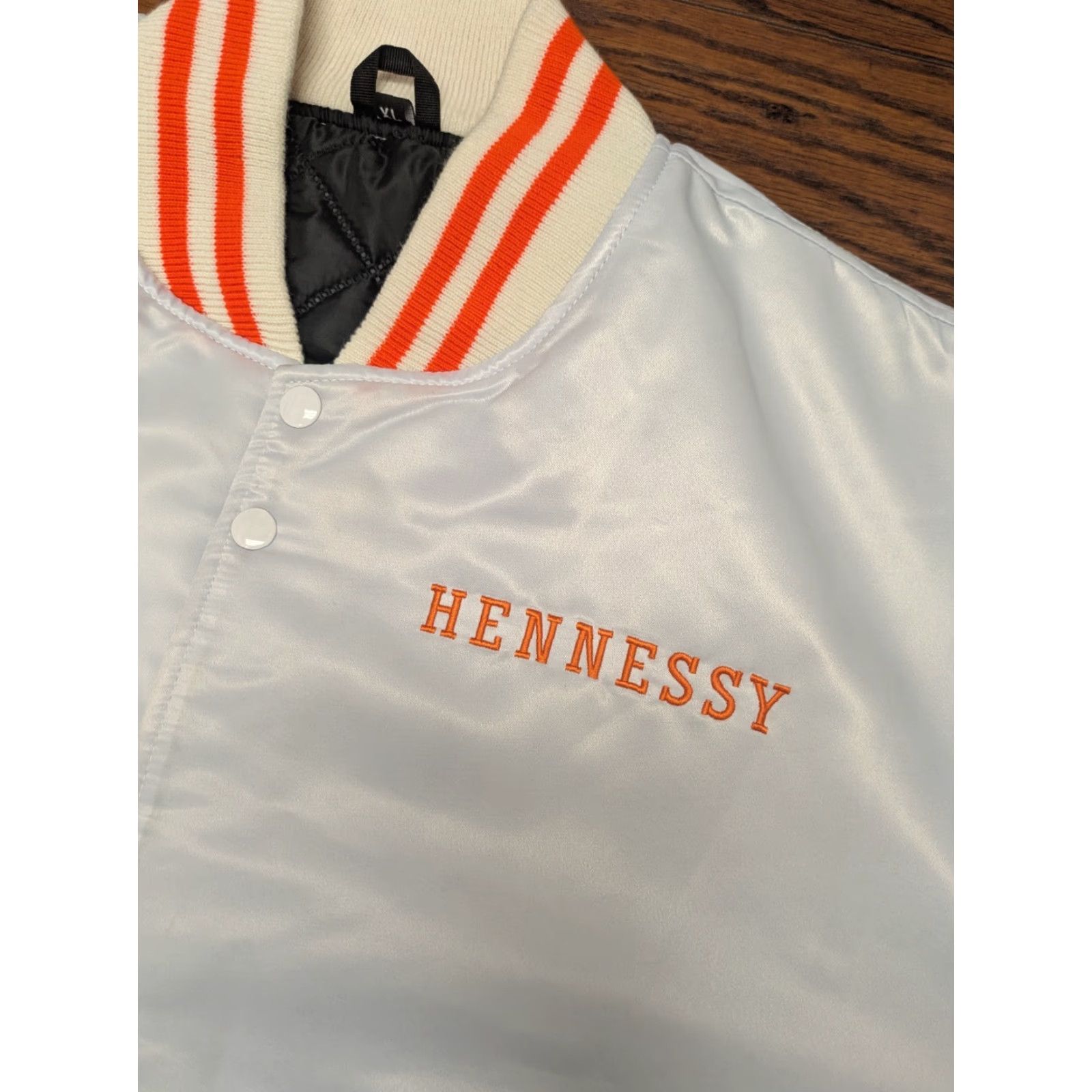 Vintage Hennessy Jacket XL White Satin Bomber Limited Edition Game Never Stops Full-Snap Mens Size US XL / EU 56 / 4 - 3 Thumbnail