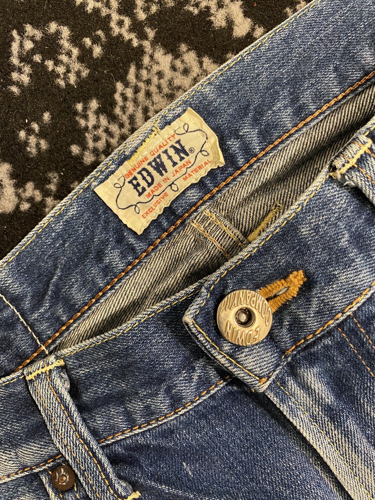 Edwin Edwin XV Distressed Ripped Washed Japan Denim Size US 33 - 10 Thumbnail