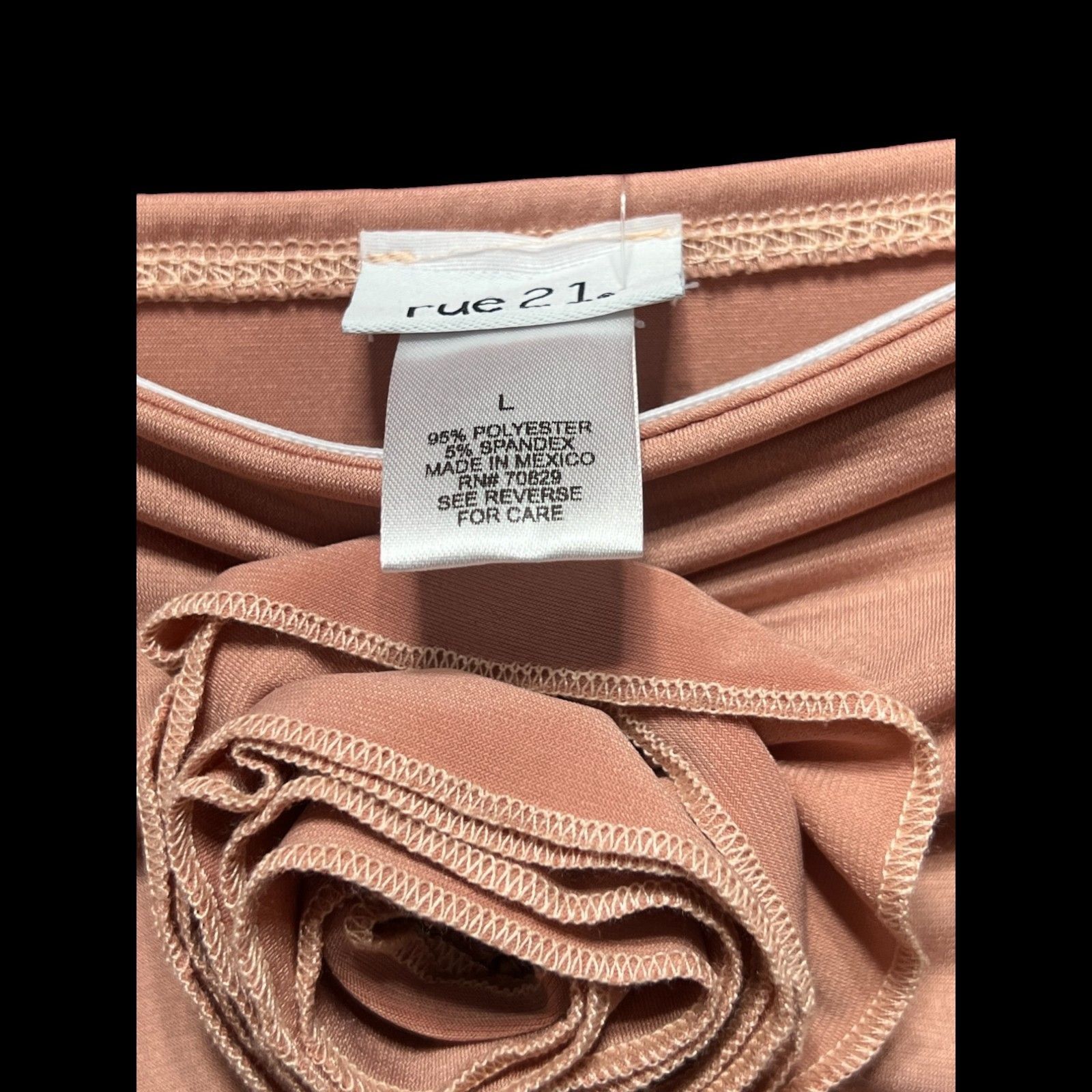 rue21 Rue 21 - Women's Pregnant Ruffled Asymmetrical Strapless Dre Size L / US 10 / IT 46 - 8 Thumbnail