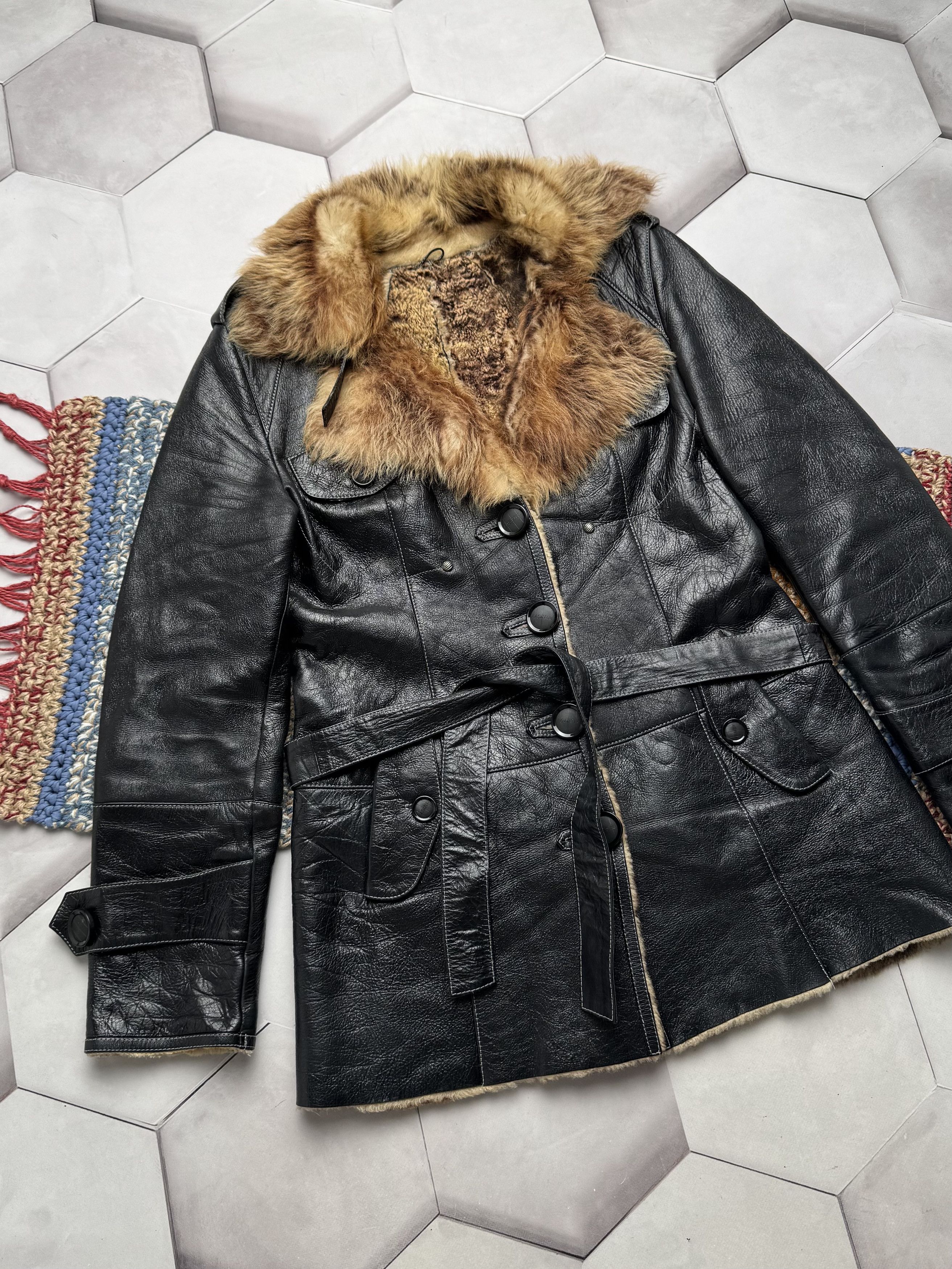 Japanese Brand Vintage Real Sheepskin Coat With Belt (E4) Size L / US 10 / IT 46 - 2 Thumbnail