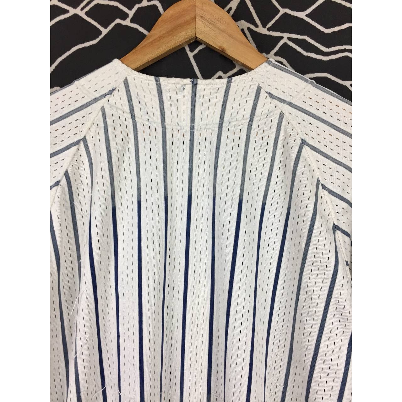 Mizuno Vtg Mizuno Minokamo Pinstripe Mesh Baseball Jersey Size US L / EU 52-54 / 3 - 10 Thumbnail