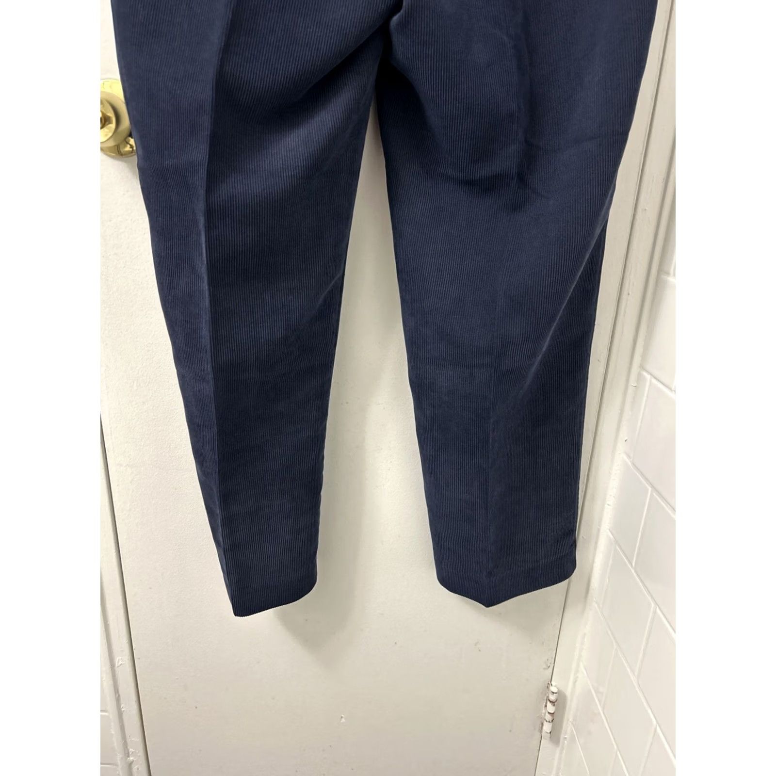 Footjoy FootJoy Pants Mens 38x30 Blue Corduroy Flat Front Straight Leg Trousers, 5-Pocket, Logo Accents, Classic Fit, 90s Preppy Size US 38 / EU 54 - 7 Thumbnail