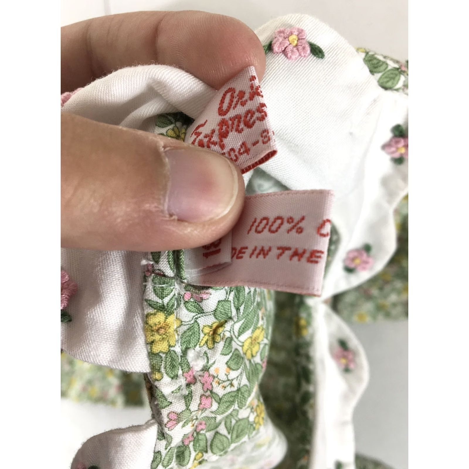 Vintage VINTAGE Orient Green Floral Bib Collar Romper with Buttons Girls 18 Months 1980s Cotton Long Sleeve Size ONE SIZE - 6 Thumbnail