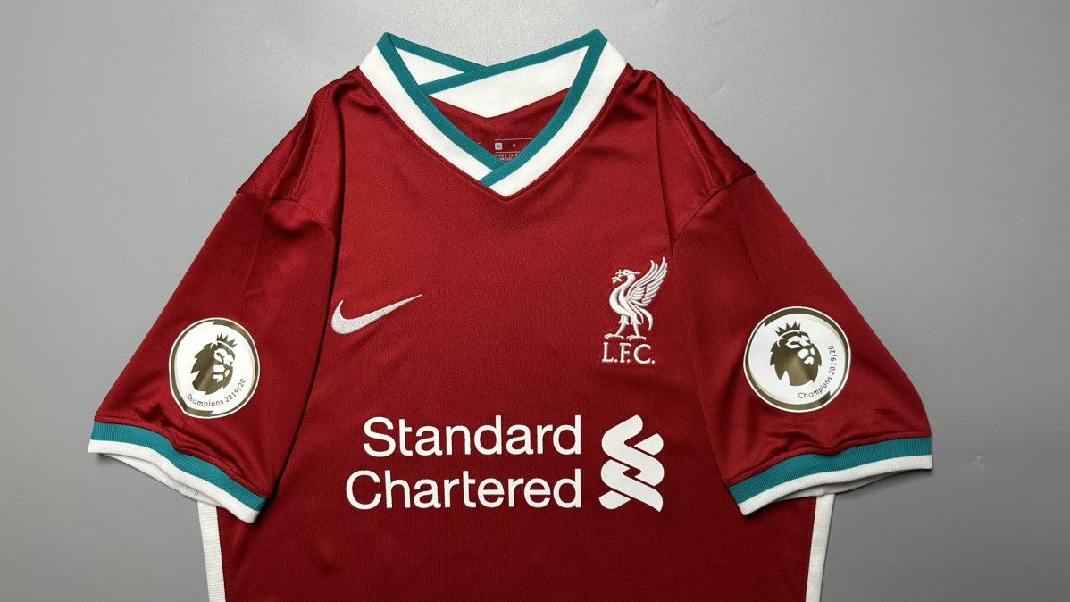 Vintage LIVERPOOL NIKE 2020/2021 FOOTBALL HOME JERSEY #20 DIOGO JOTA Size US M / EU 48-50 / 2 - 3 Thumbnail