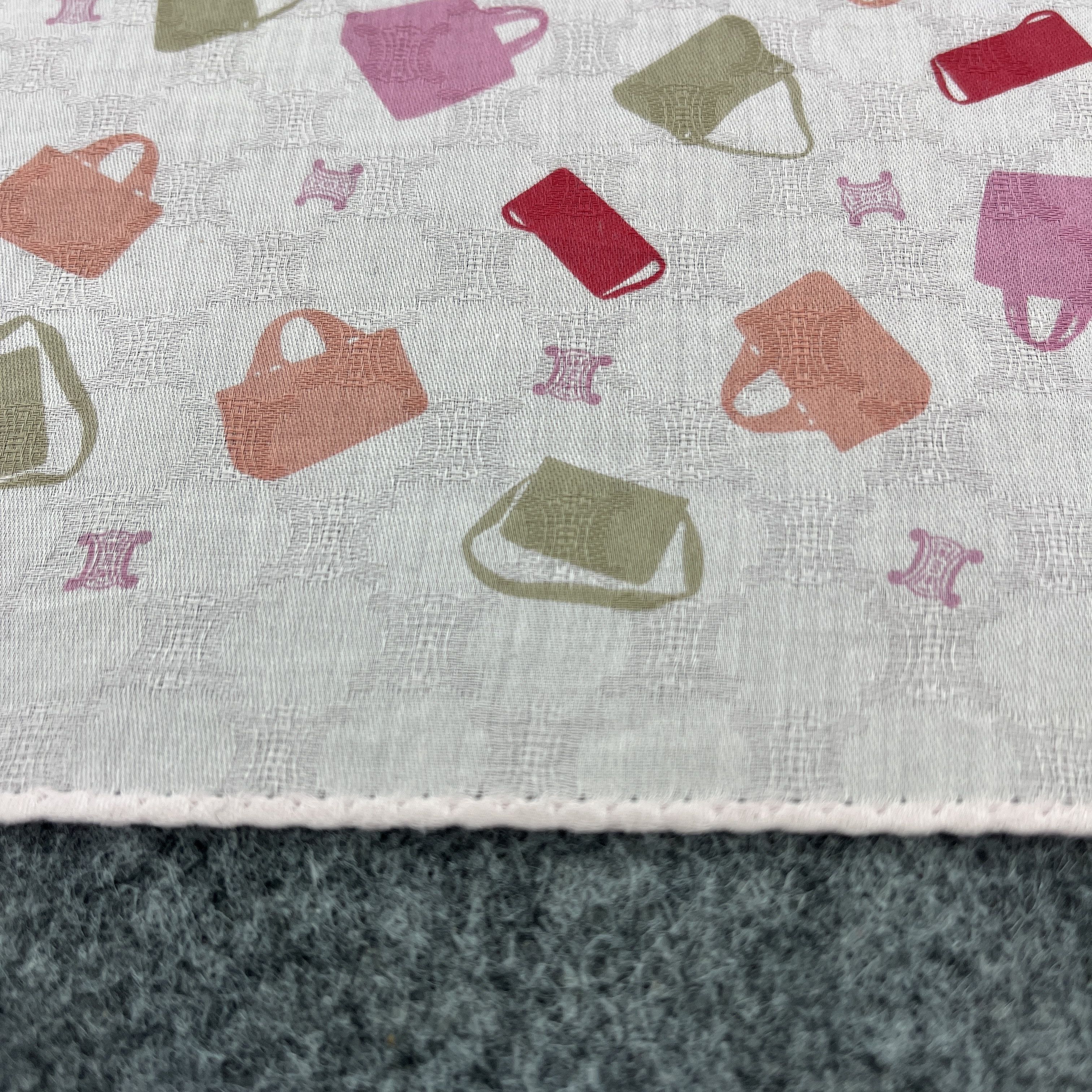 Celine Celine Handkerchief Neckerchief Bandana B770 Size ONE SIZE - 7 Thumbnail