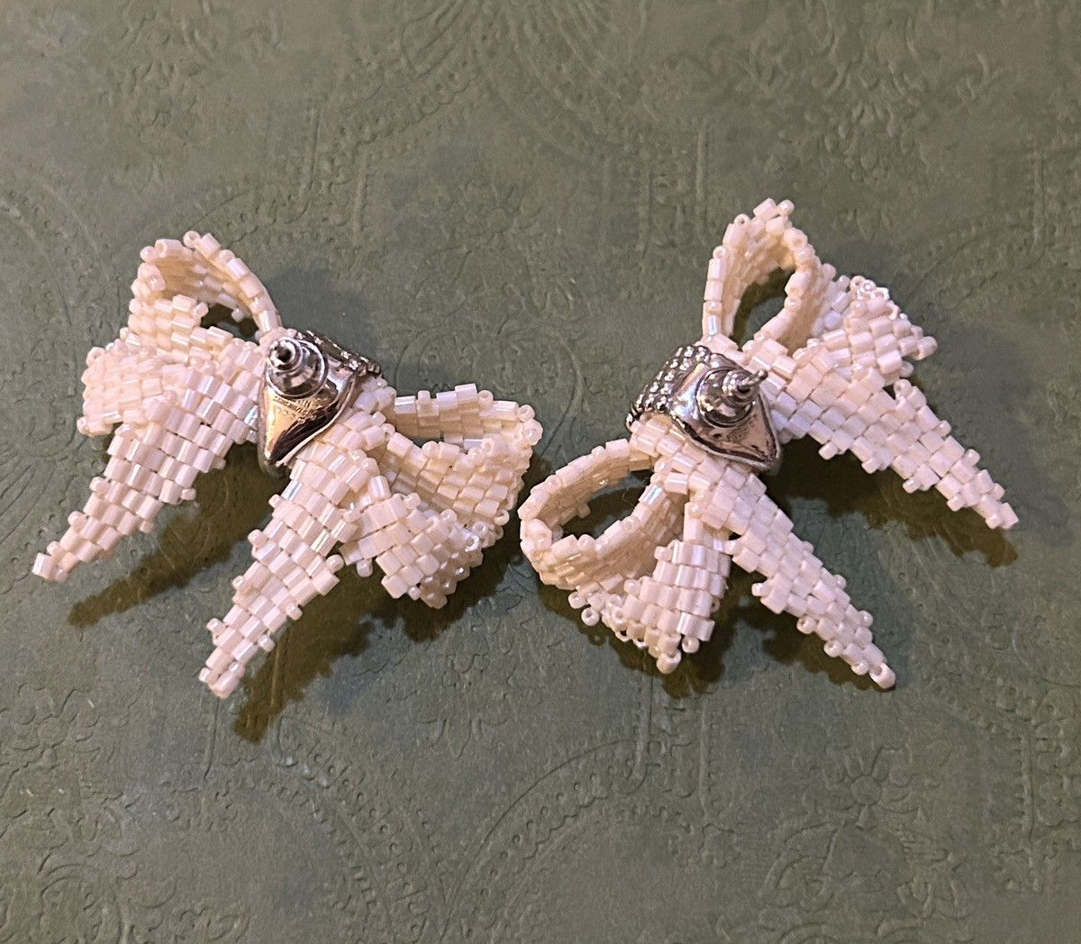 Shushu/Tong SHUSHU/TONG White Crystal YVMIN Edition Bow Earring Size ONE SIZE - 3 Thumbnail