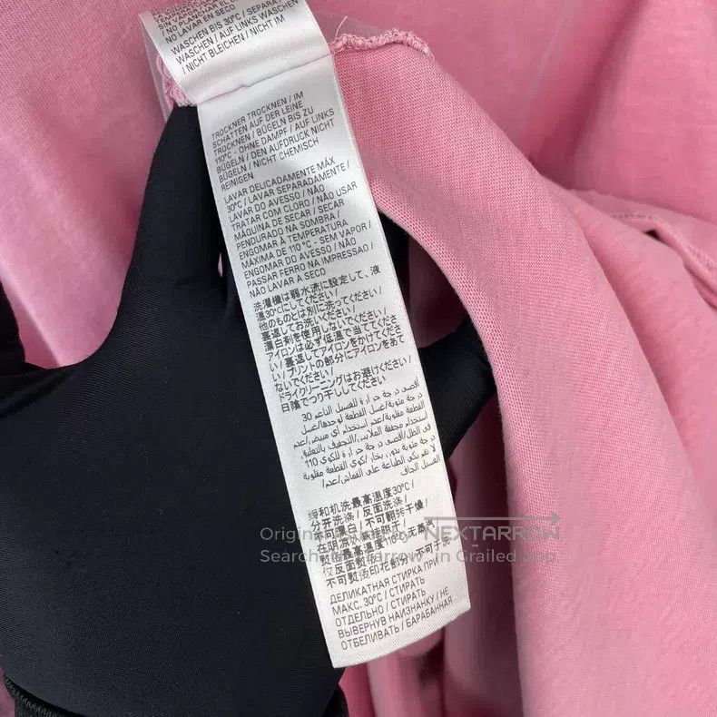 Balenciaga Balenciaga Distressed Pink Eiffel Tower Short Sleeve Size US S / EU 44-46 / 1 - 7 Thumbnail