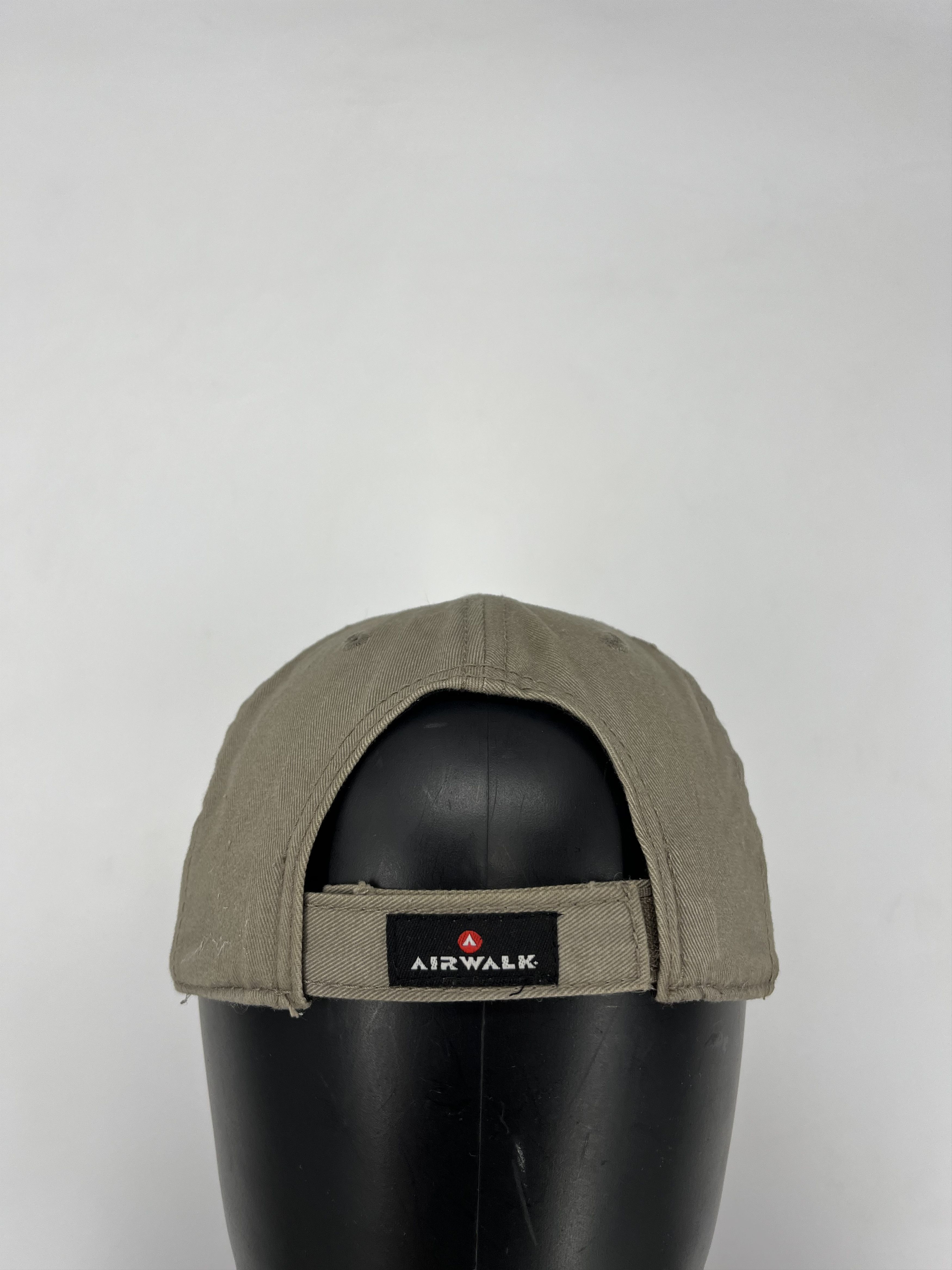 Airwalk × Vintage Vintage Airwalk Cap Hat (Distressed) Size ONE SIZE - 4 Thumbnail