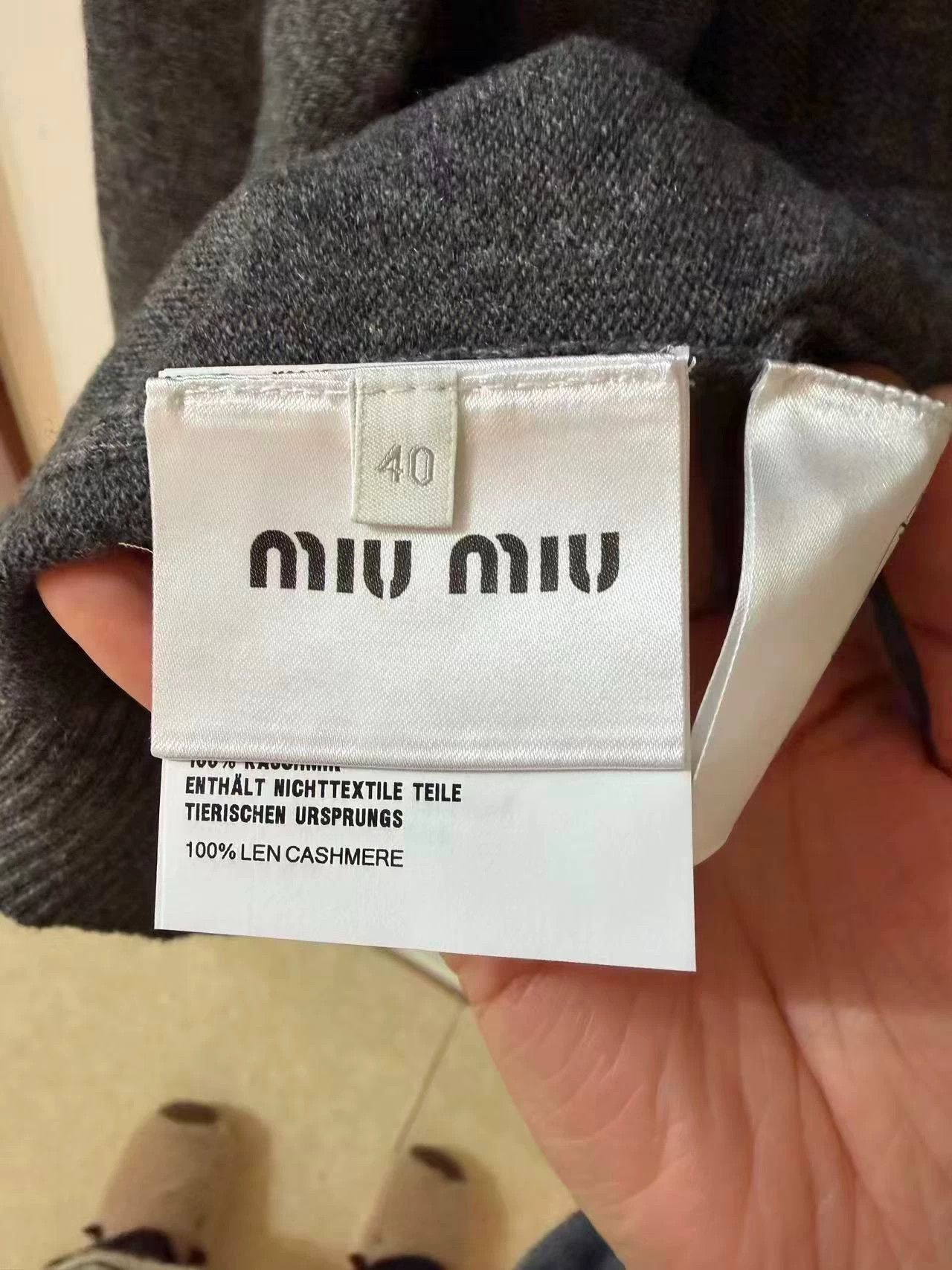 Miu Miu MIU MIU slate gray cashmere cardigan women's 40 Size S / US 4 / IT 40 - 2 Thumbnail
