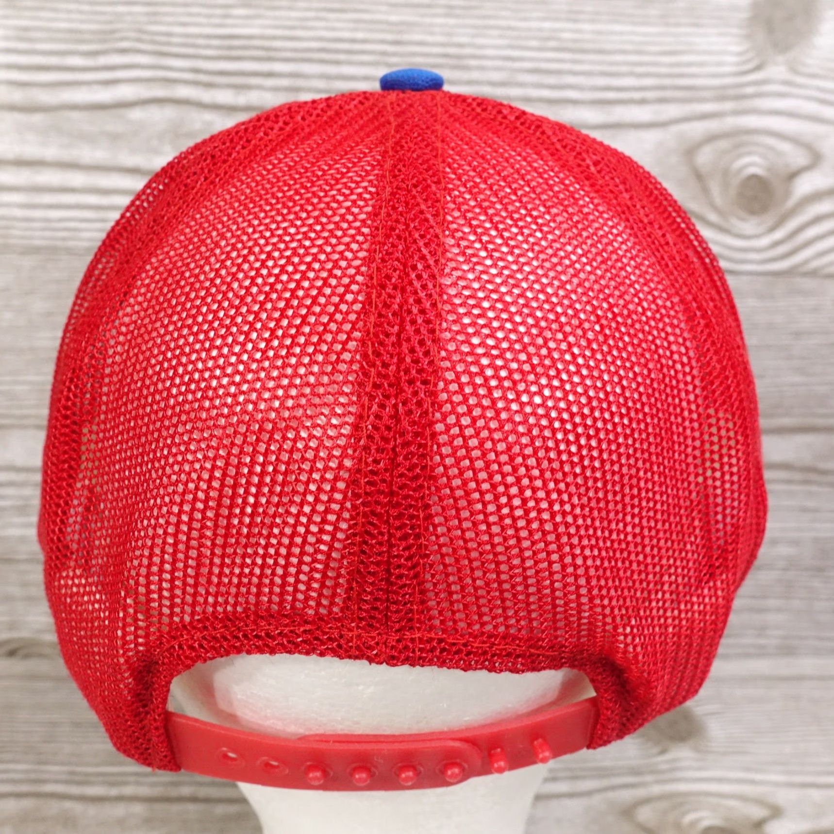 Quest VINTAGE THE PRO CAR QUEST AUTO PARTS RED BASEBALL CAP ADJUSTABLE UNISEX Size ONE SIZE - 5 Thumbnail