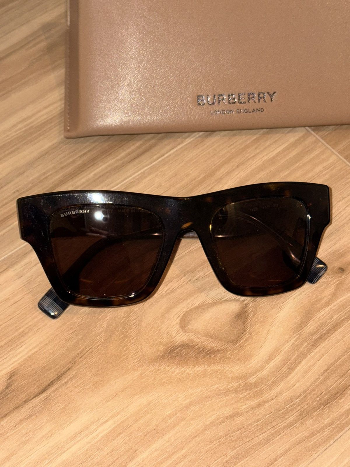 Burberry BURBERRY Tortoiseshell Ernest Sunglasses Size ONE SIZE - 1 Thumbnail