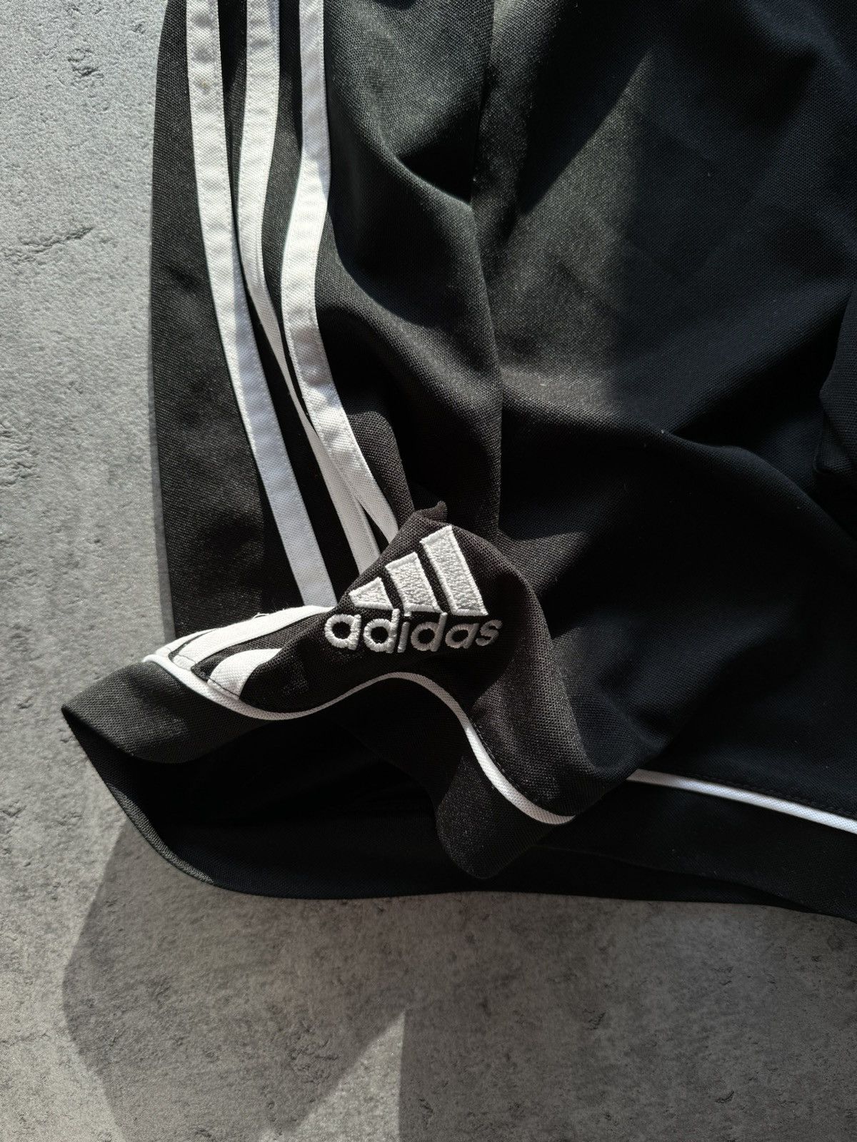 Adidas Vintage Y2K Adidas Pinterest Shorts Streetwear 90s Size US 32 / EU 48 - 11 Thumbnail