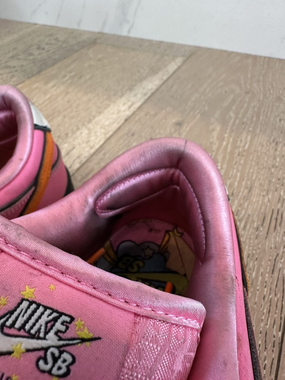 Nike SB Nike Sb Dunk Low Powerpuff Girls Blossom Size US 8.5 / EU 41-42 - 3 Thumbnail