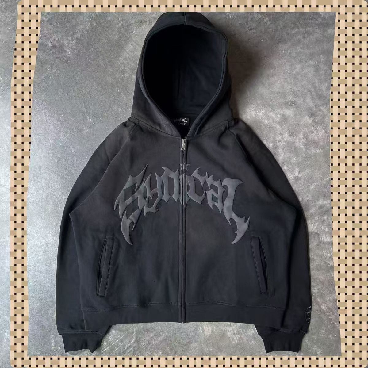 Vintage Black Gothic Zipper Hoodie Size US M / EU 48-50 / 2 - 1 Thumbnail