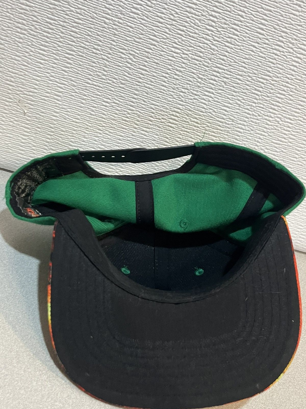 Nintendo The Legend Of Zelda Ocarina Of Time 3D Snapback Hat/Cap Size ONE SIZE - 4 Thumbnail