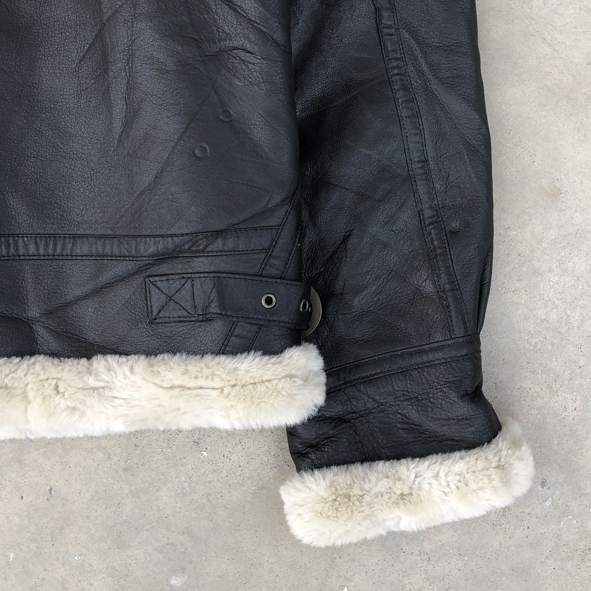Vintage Vintage Suntory Boss Coffee B-3 Sherpa Leather Jacket Size US M / EU 48-50 / 2 - 14 Thumbnail