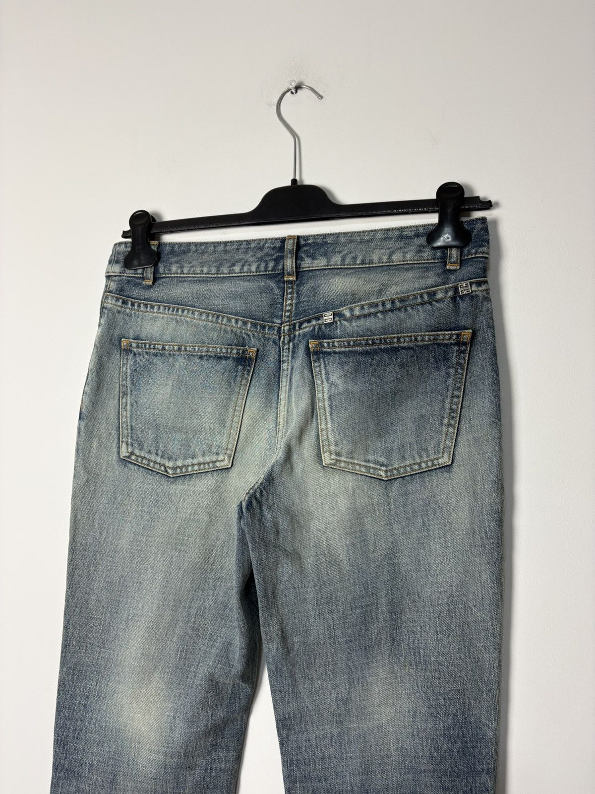 Givenchy Givenchy Light Wash Slim Fit Denim Jeans Luxury Designer Size US 30 / EU 46 - 14 Thumbnail