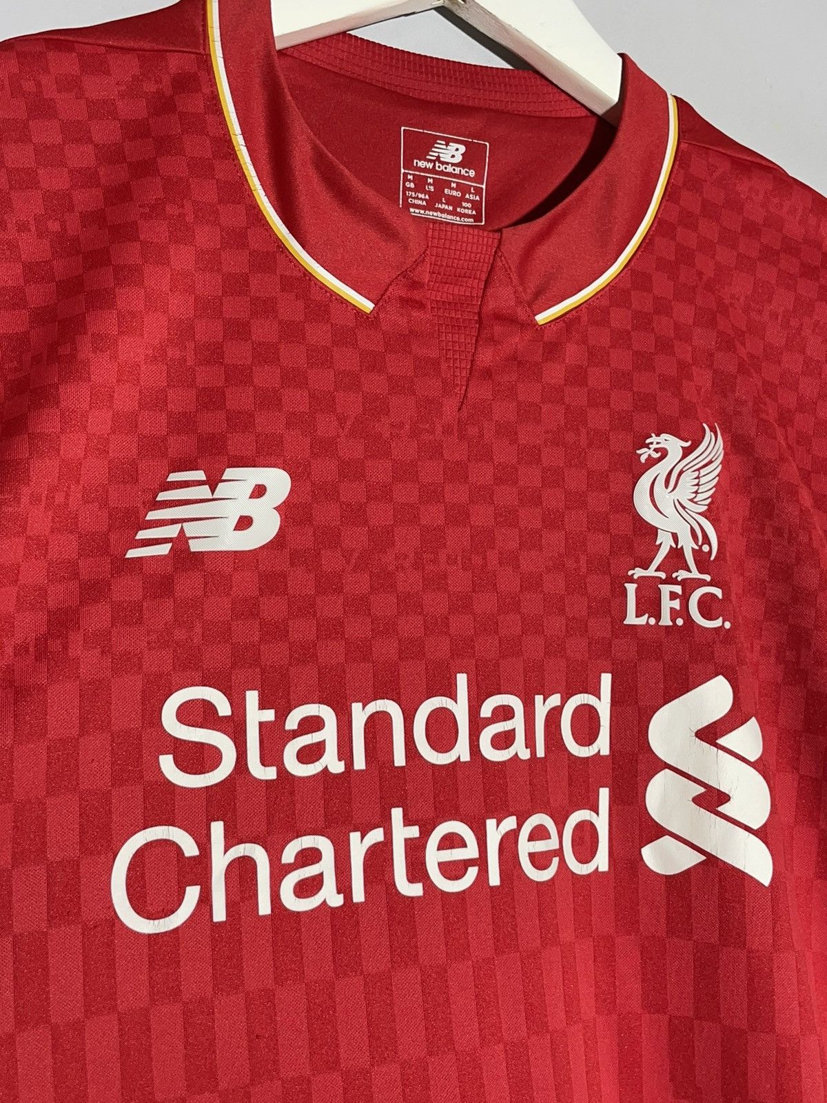 New Balance Liverpool FC 2015/16 Home New Balance Home Football Shirt Size US M / EU 48-50 / 2 - 3 Thumbnail