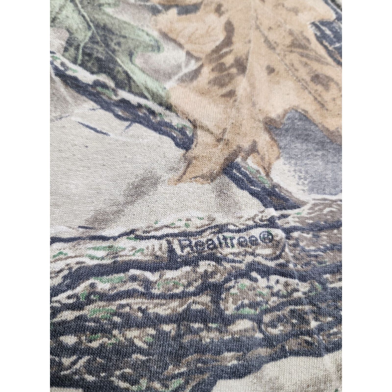 Realtree VINTAGE Realtree Camouflage T-Shirt Mens L Green 90s Embroidered Funny Outdoor Grunge Size US L / EU 52-54 / 3 - 4 Thumbnail