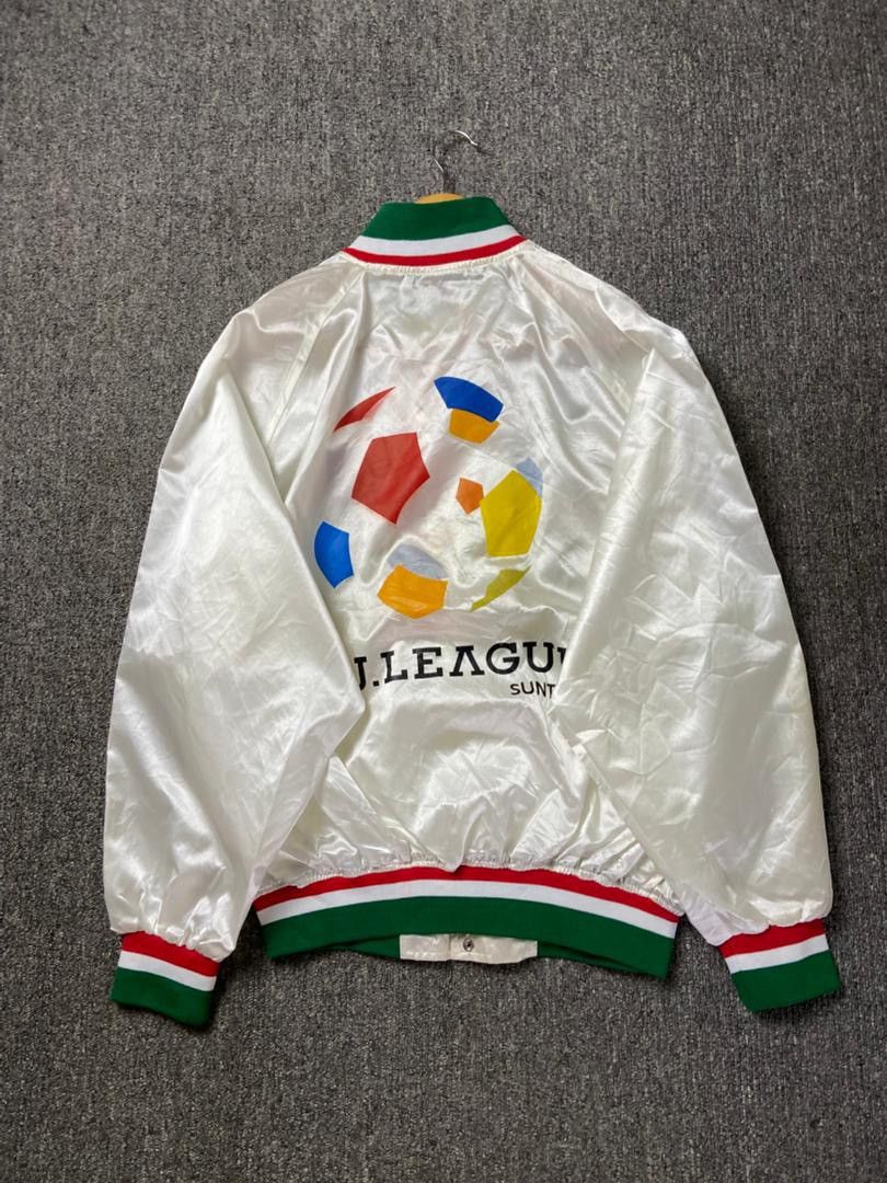 Mizuno Mizuno J.League x Suntory Light Jacket (205) Size US M / EU 48-50 / 2 - 2 Thumbnail