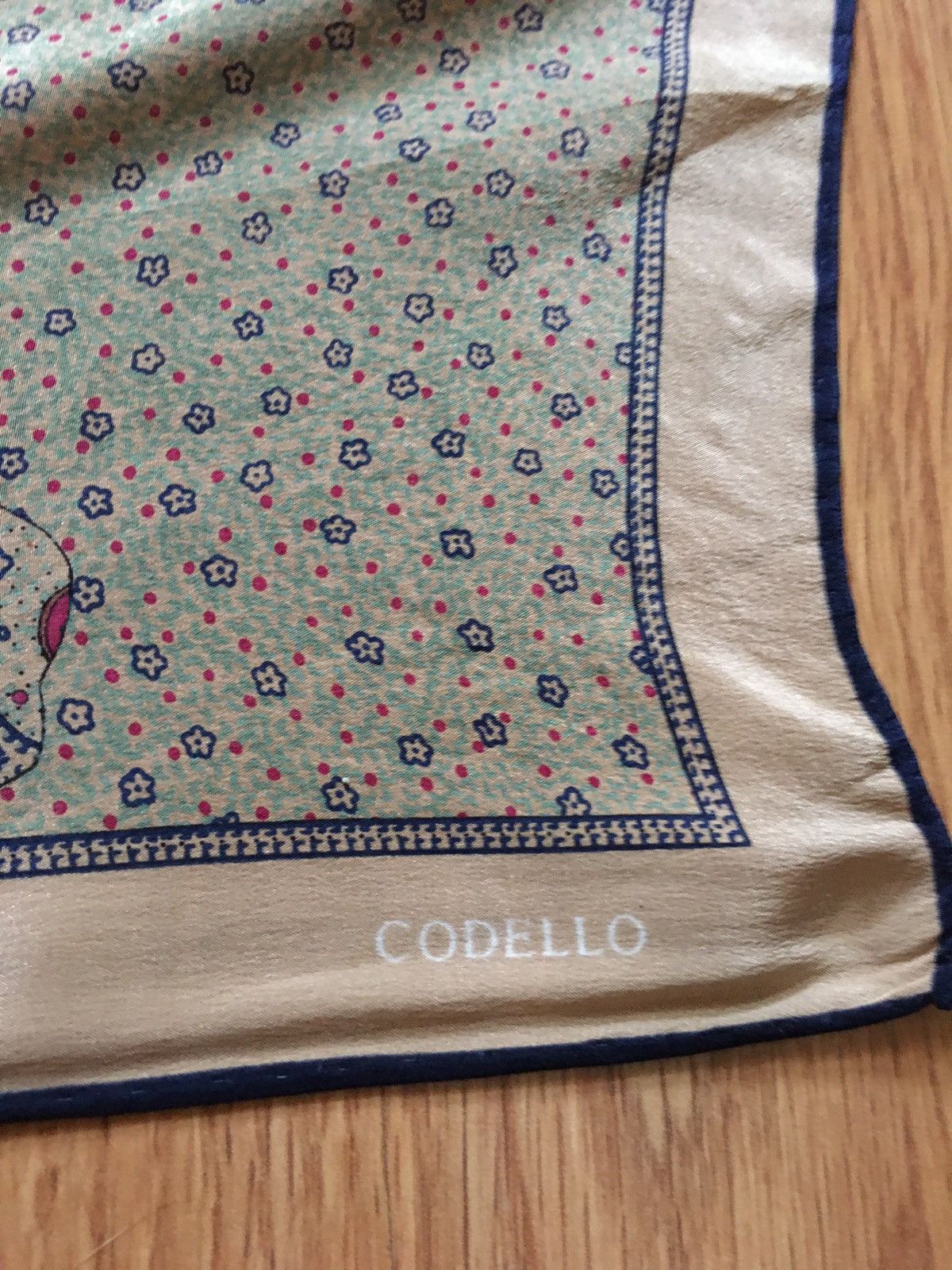 Other CODELLO Tigers Paisley Designer Silk Scarf Size ONE SIZE - 6 Thumbnail