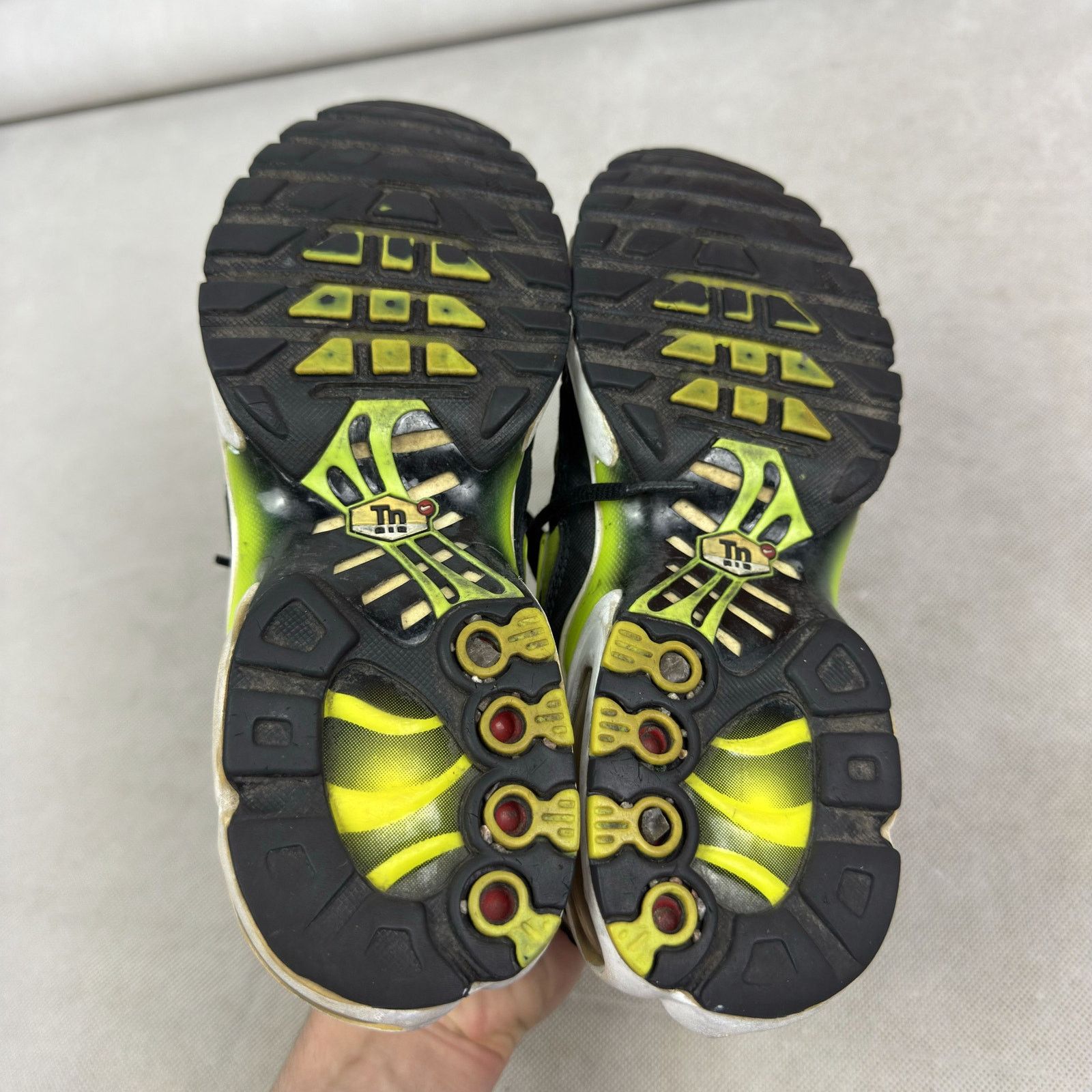 Nike Nike Air Max Plus GS 655020-073 Running Sneakers Shoes 5.5 Size US 5 / EU 37 - 11 Thumbnail