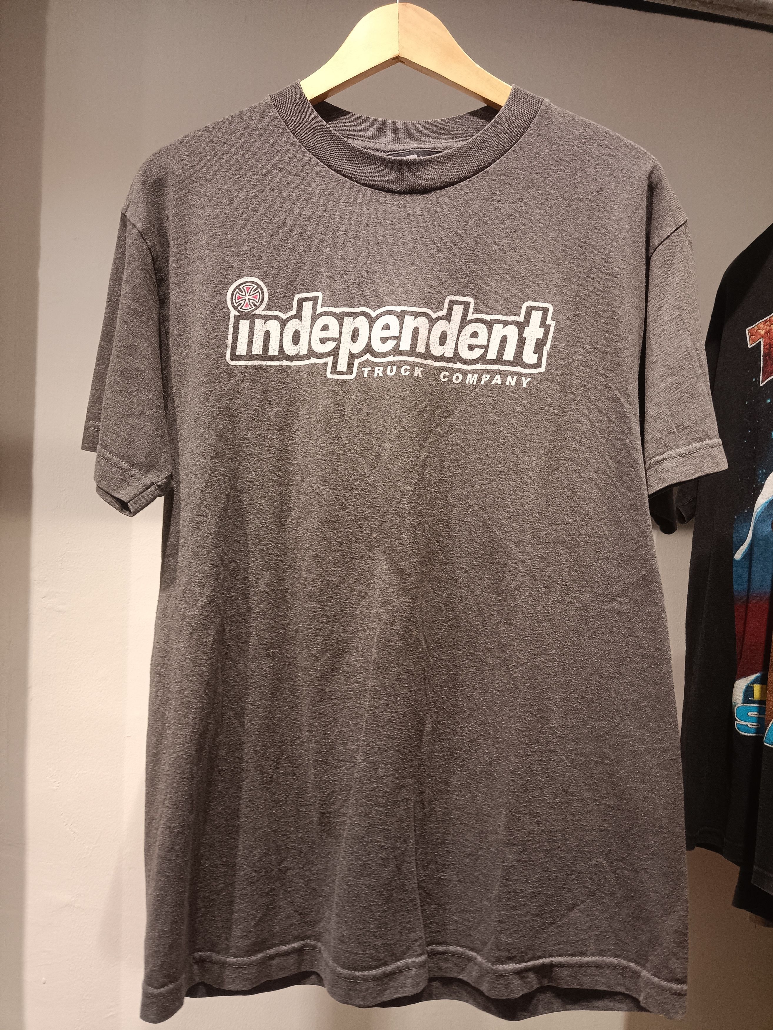 Independent Truck Co. × Powell Peralta Independent truck co. Size US M / EU 48-50 / 2 - 1 Thumbnail